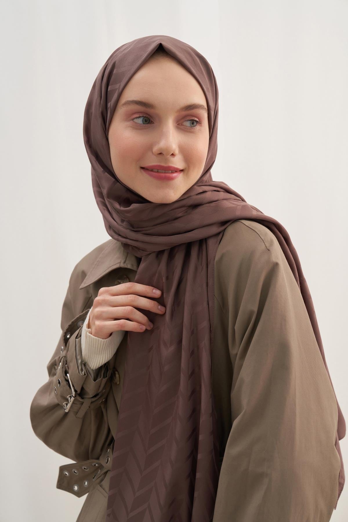 diamond-pattern-cotton-silk-scarf-with-soft-brown-2444.jpg