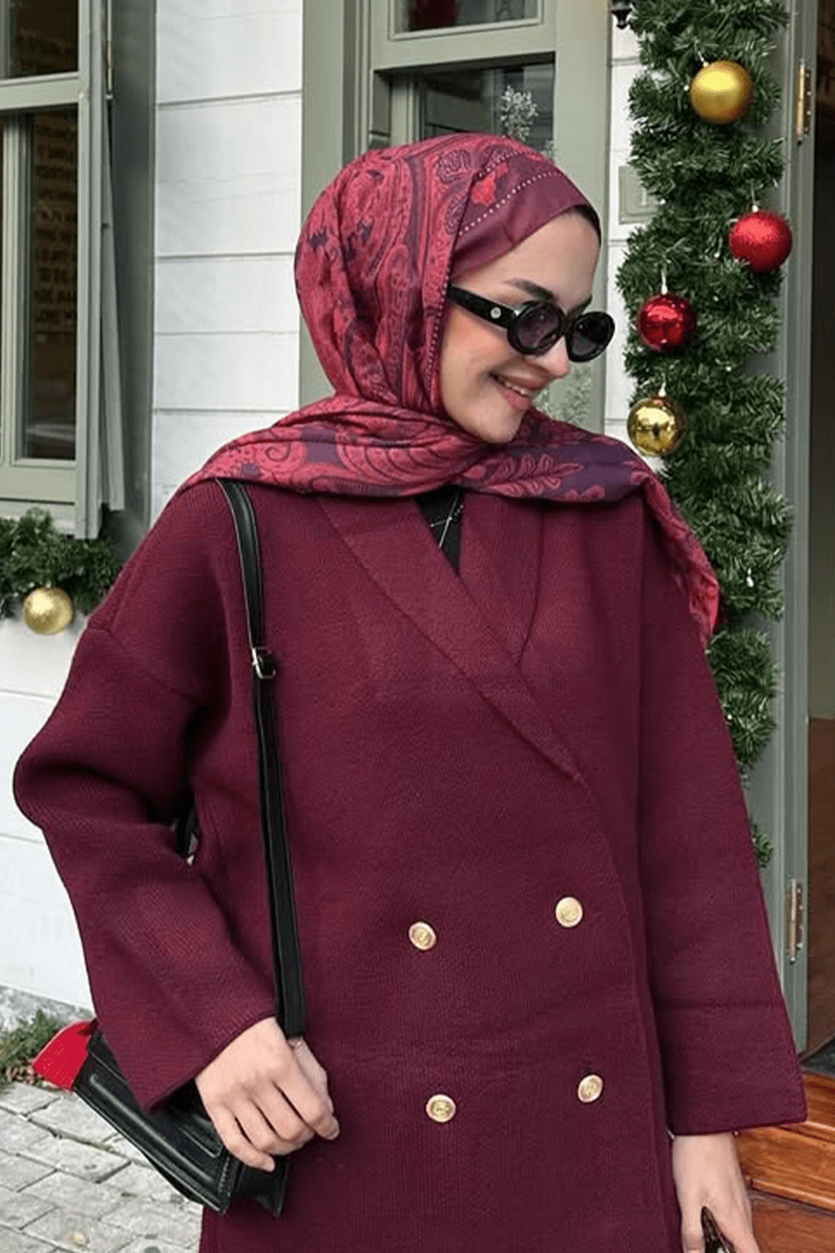 dilek-kara-s-choice-marni-nilla-cotton-scarf-burgund-3571.png