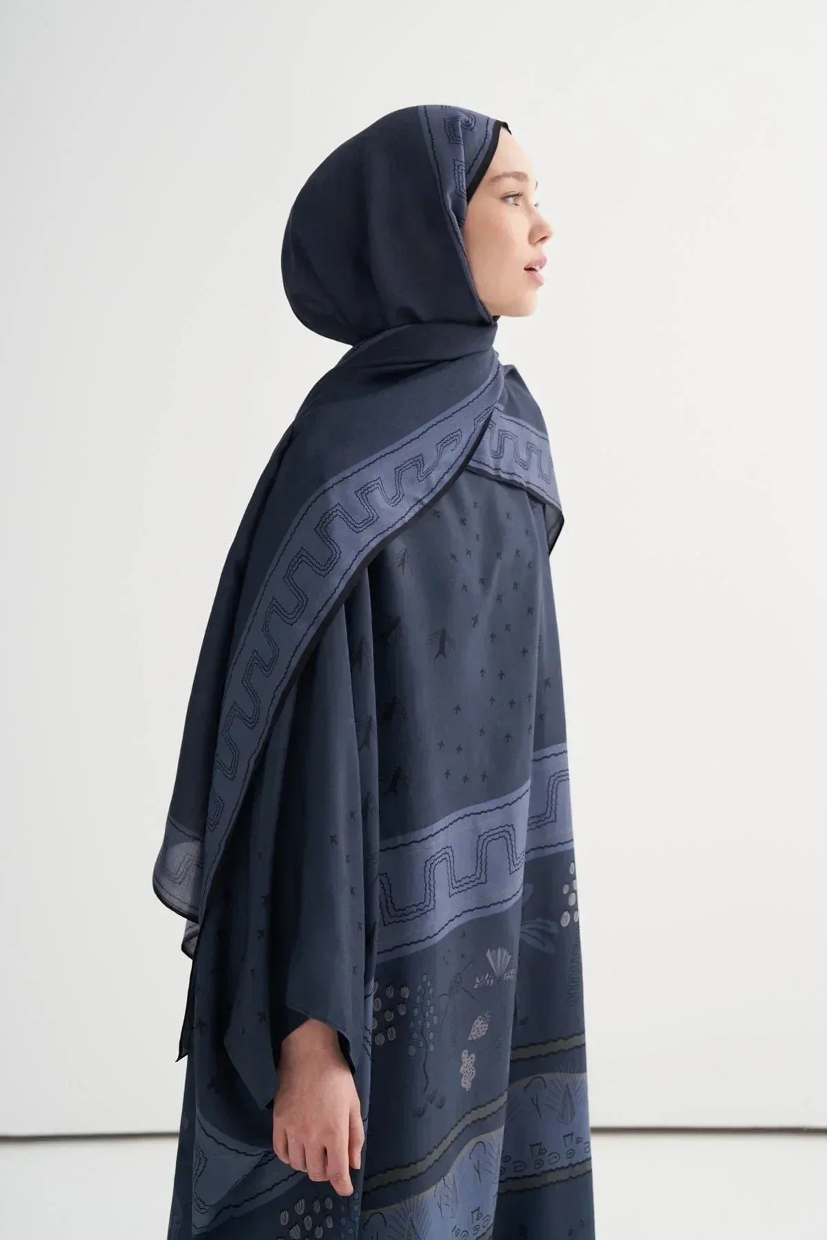 dora-monogram-viscose-scarf-deep-blue-5383 - Carell Hijab