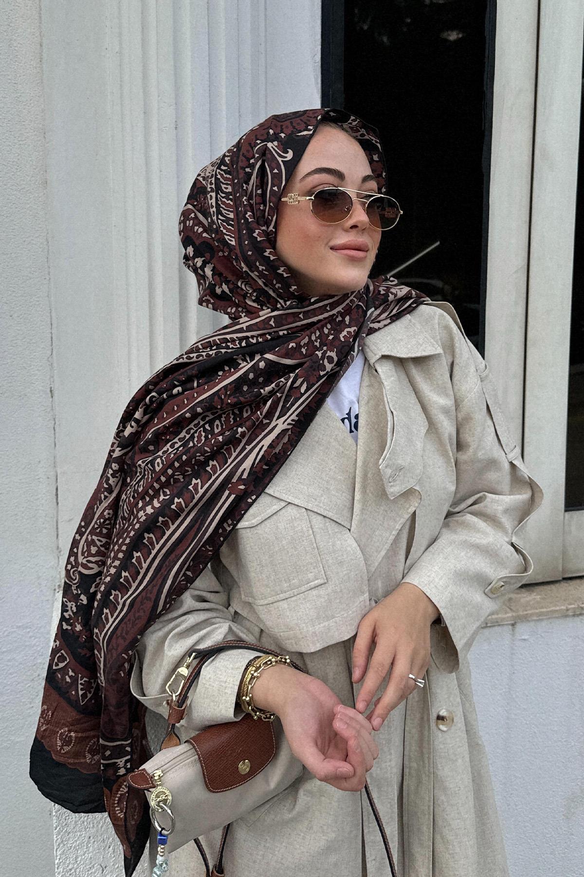 ebrar-baki-s-choice-mocha-dream-comfy-silk-scarf-brown-267.jpg
