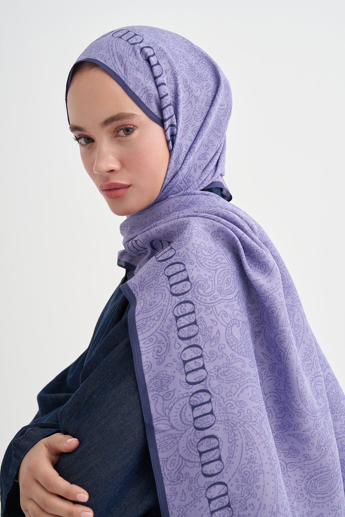Elenora Monogram Viscose Scarf Lilac