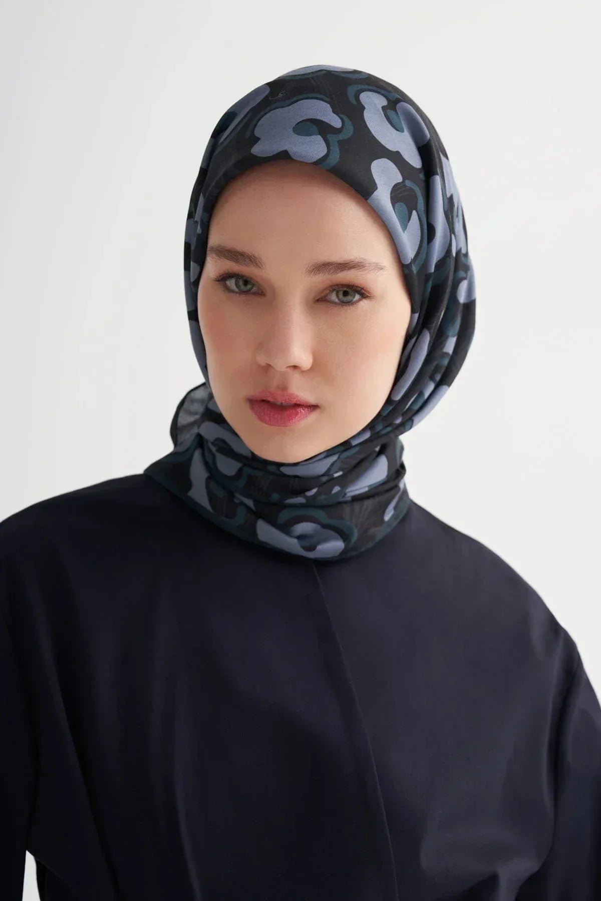 elori-soft-scarf-petrol-blue-4963 - Carell Hijab