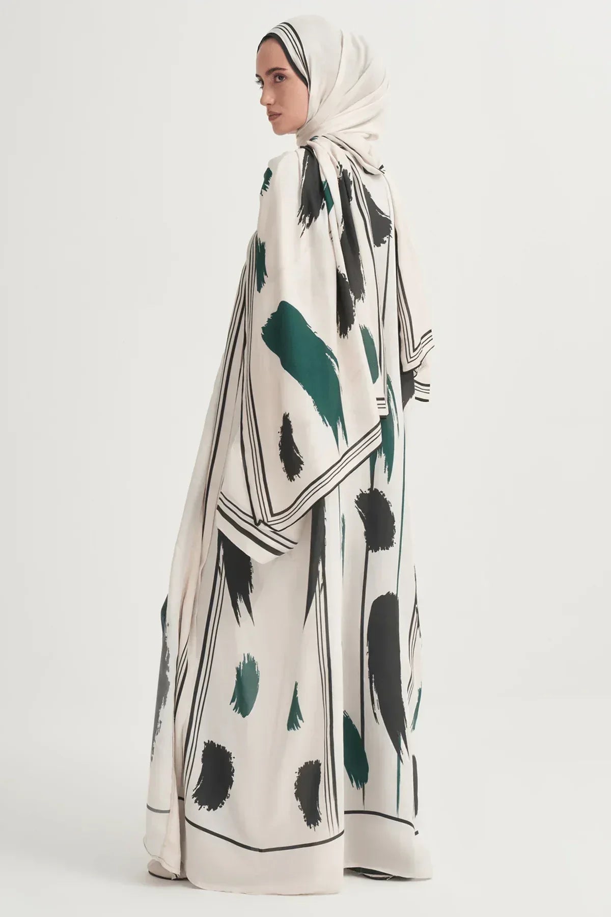 emera-viscose-abaya-cream-4469 - Carell Hijab
