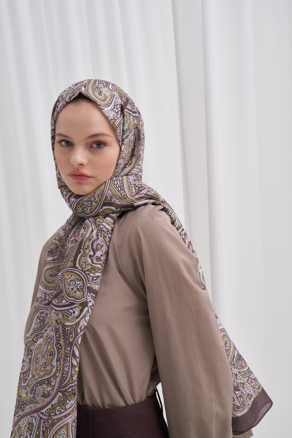 Ephesus Nilla Cotton Scarf Brown