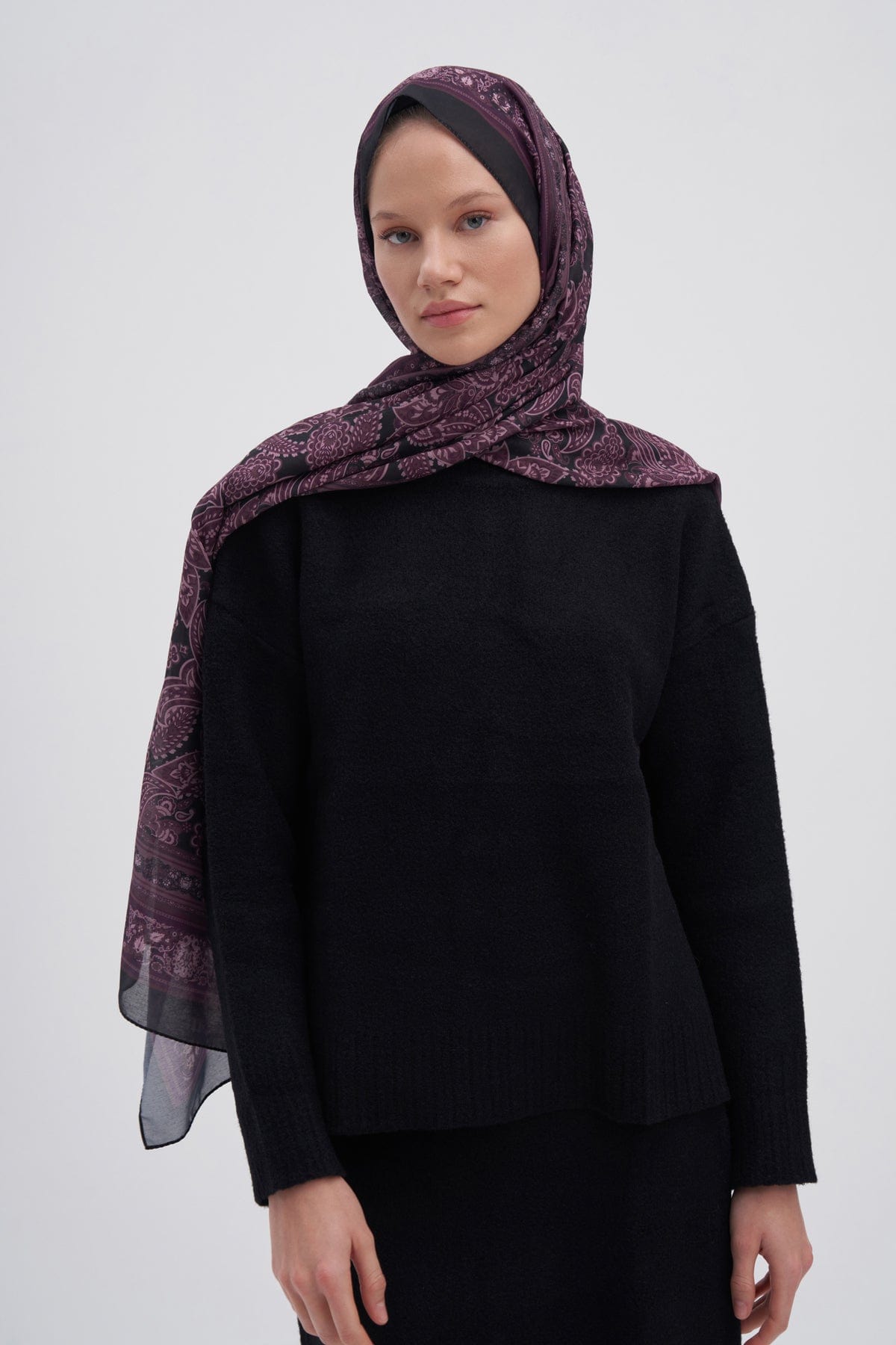 Ethnic Nilla Cotton Scarf Reddish