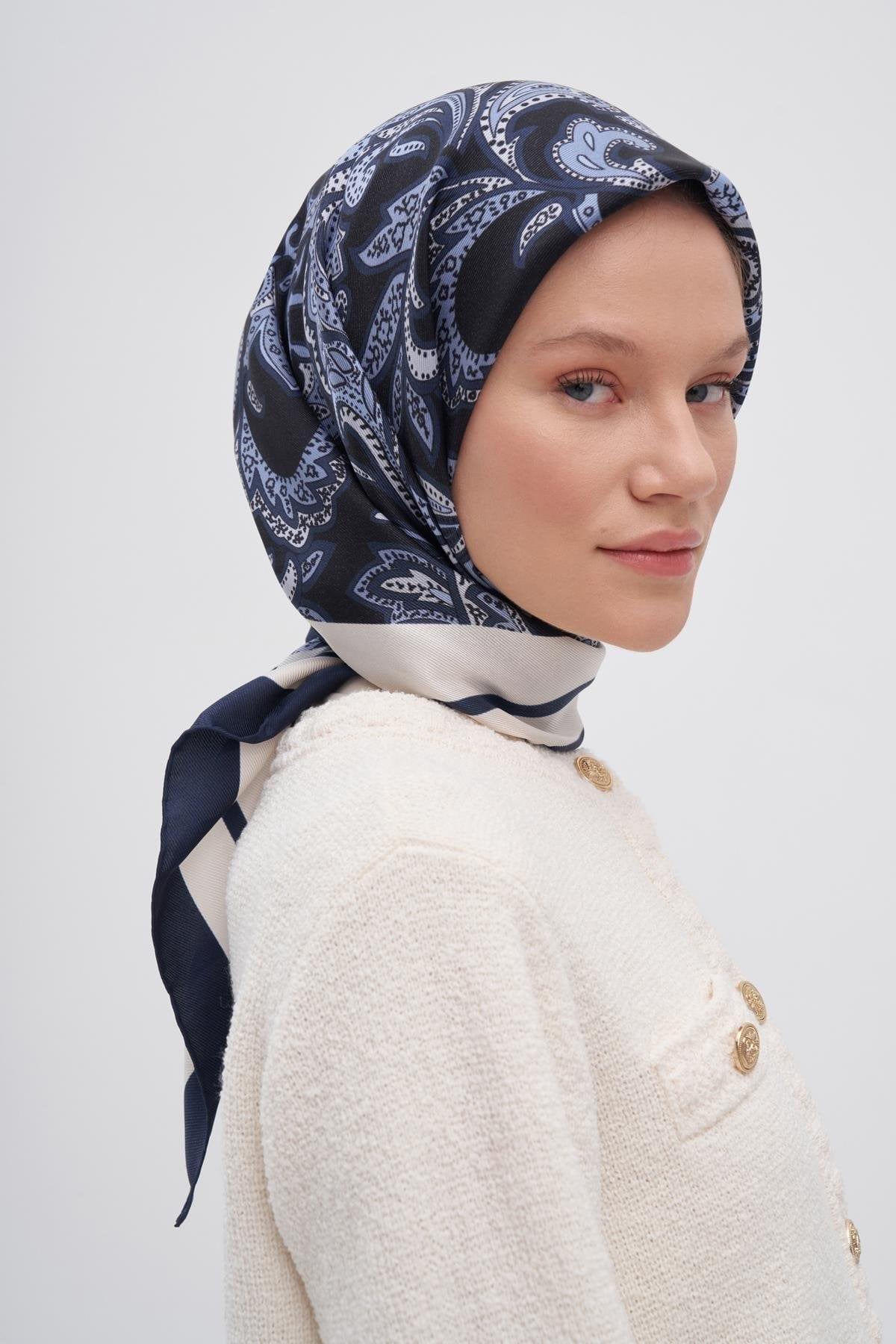 etnic-indigo-mulbary-silk-square-scarf-33.jpg