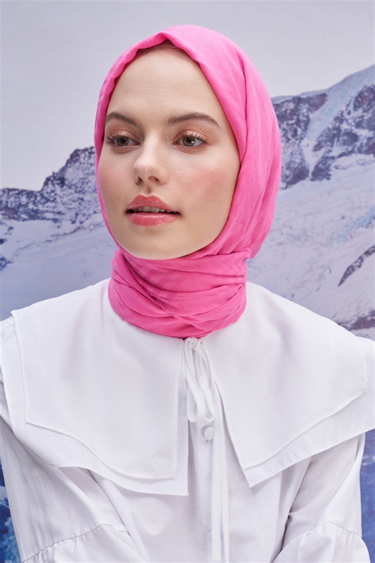 fasone-modal-jacquard-scarf-deep-pink-3122_bae5e124-faa9-4c7a-997c-c8ca1f03e282.jpg