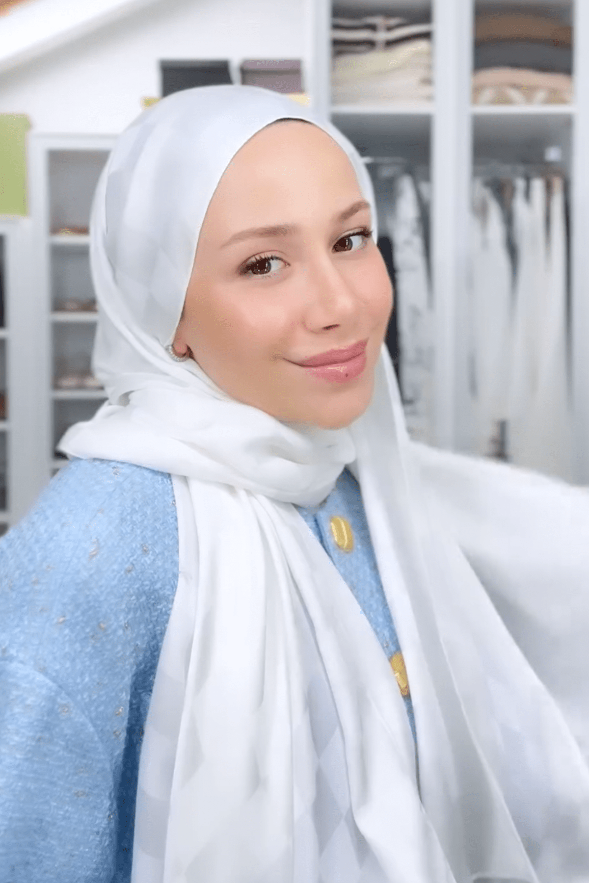 Feyza' Choice: Checkered Jacquard Italian Silk Scarf Ecru