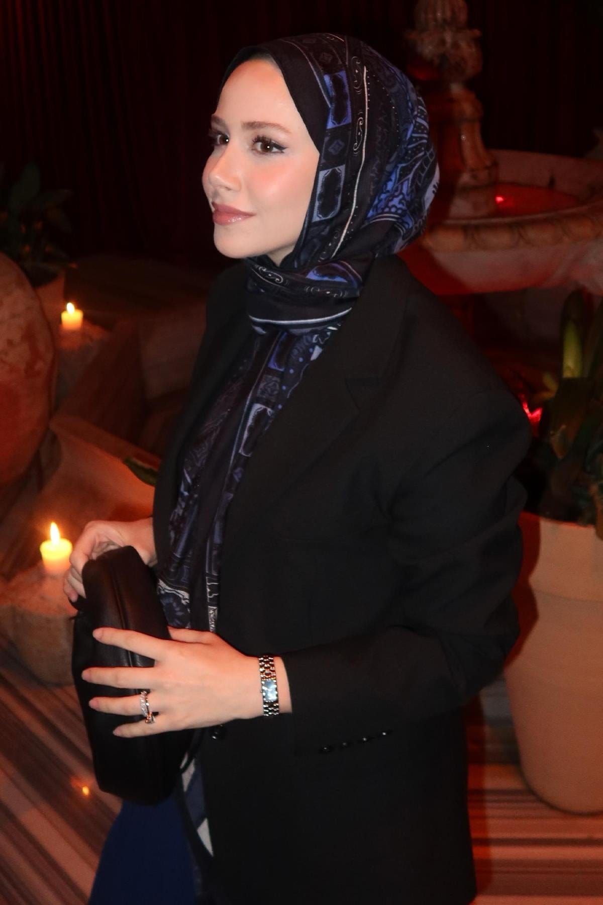 feyza-hakyemez-s-choice-deep-early-silk-scarf-indigo-2869.jpg