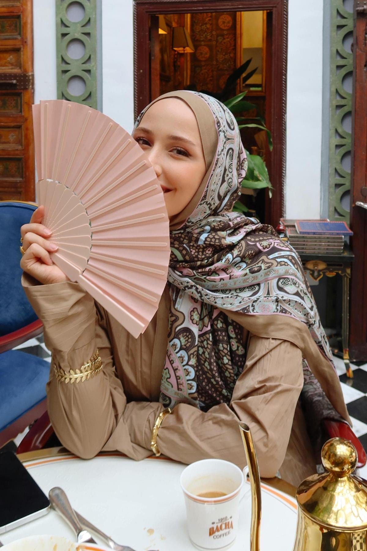 feyza-hakyemez-s-choice-olea-nilla-cotton-scarf-mink-3374.jpg