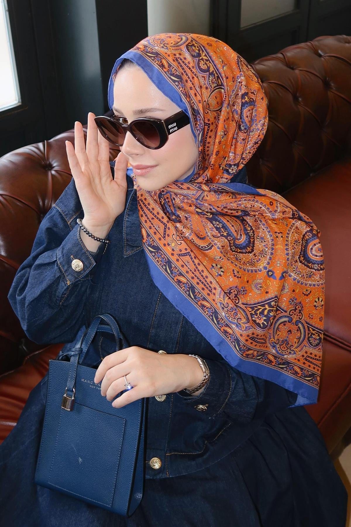 feyza-hakyemez-s-choice-sunset-blaze-comfy-silk-scarf-orange-214.jpg