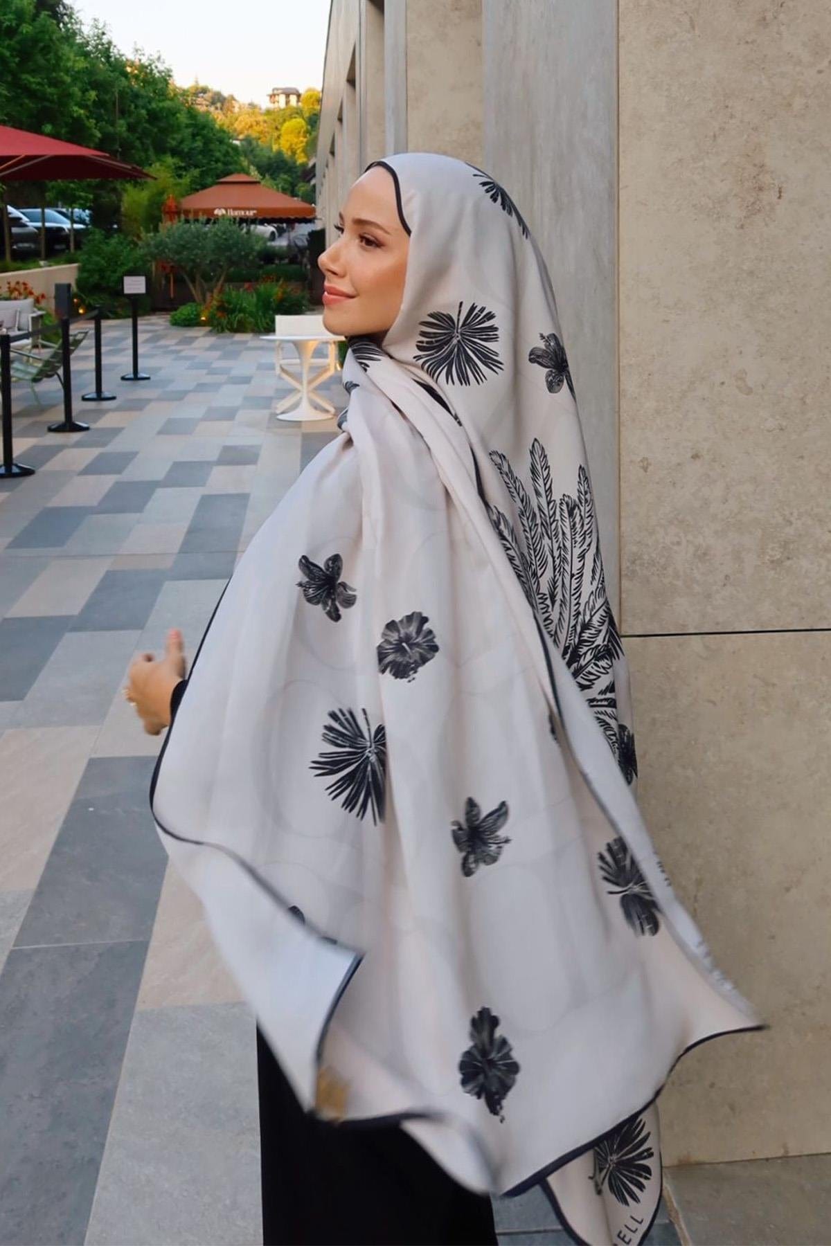 feyza-hakymez-s-choice-noir-floral-monogram-viscose-scarf-cream-1390.jpg