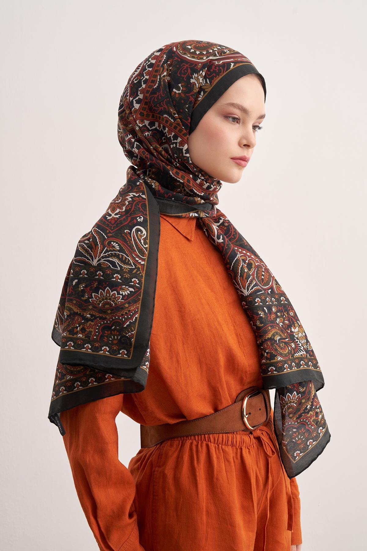 flair-early-silk-scarf-dark-2809.jpg