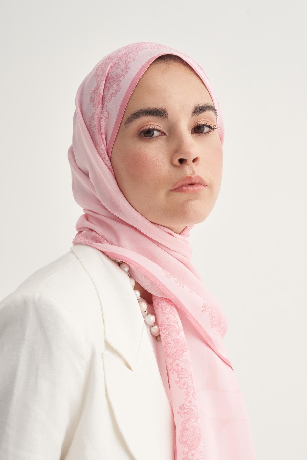 floral-monogram-viscose-scarf-candy-pink-1370.jpg