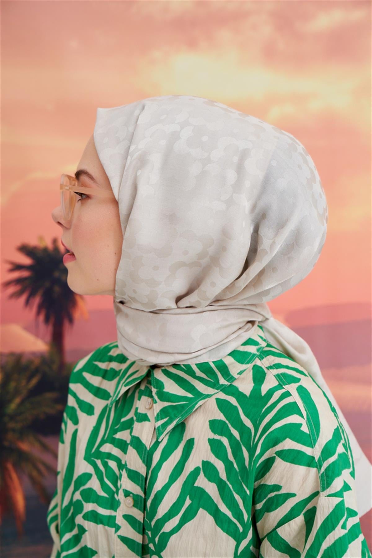 Floral Pattern Jacquard Italian Silk Scarf Camel