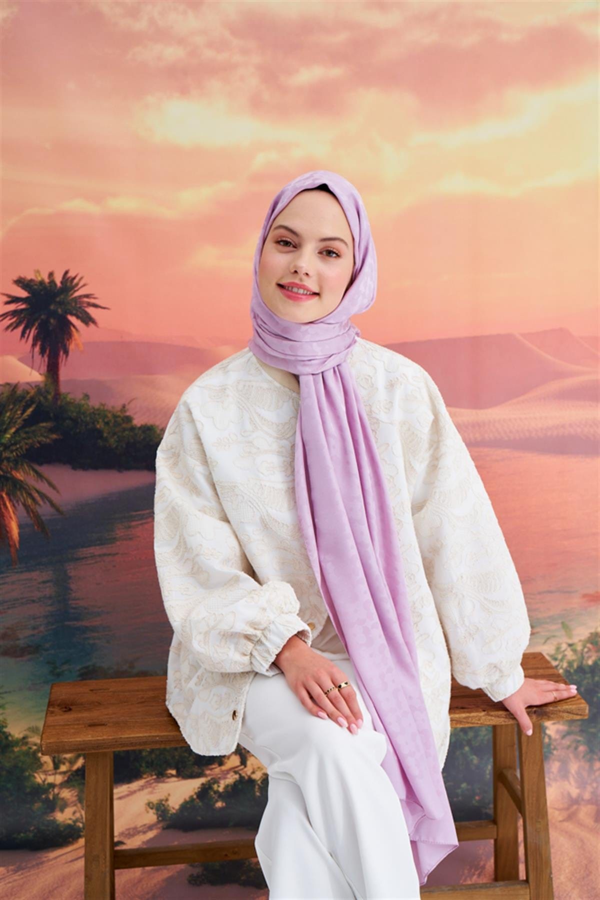 Floral Pattern Jacquard Italian Silk Scarf Lilac
