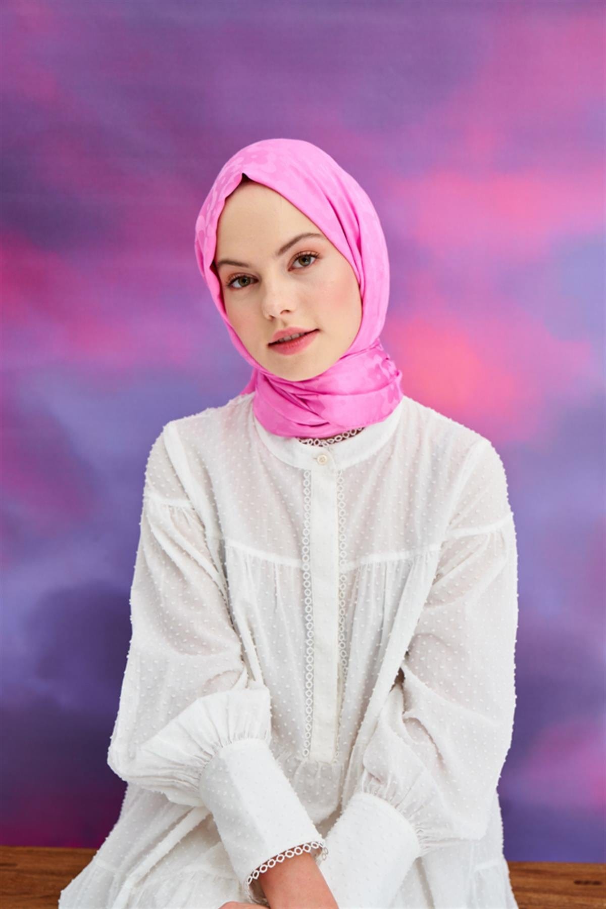 Floral Pattern Jacquard Italian Silk Scarf Pink