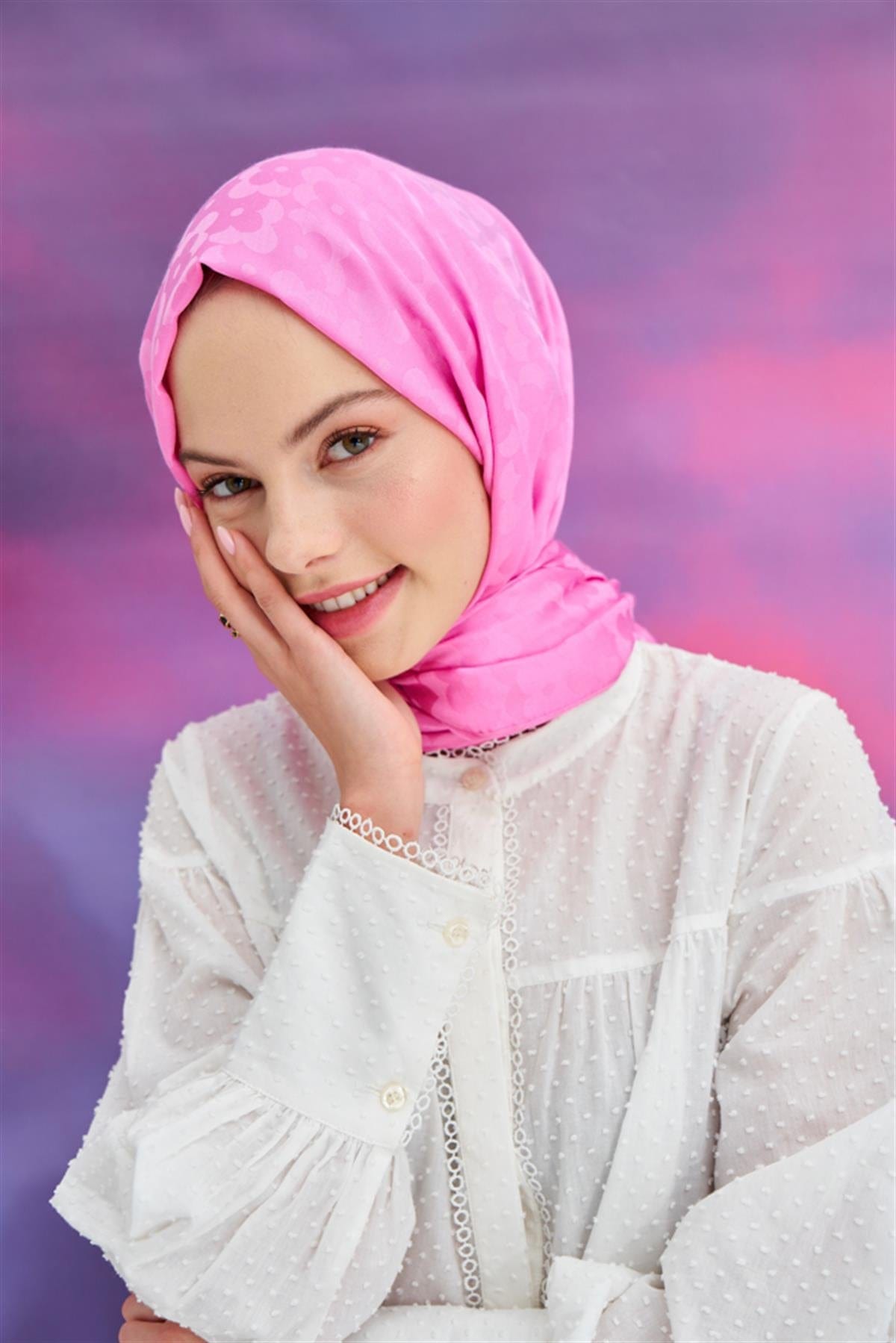 Floral Pattern Jacquard Italian Silk Scarf Pink