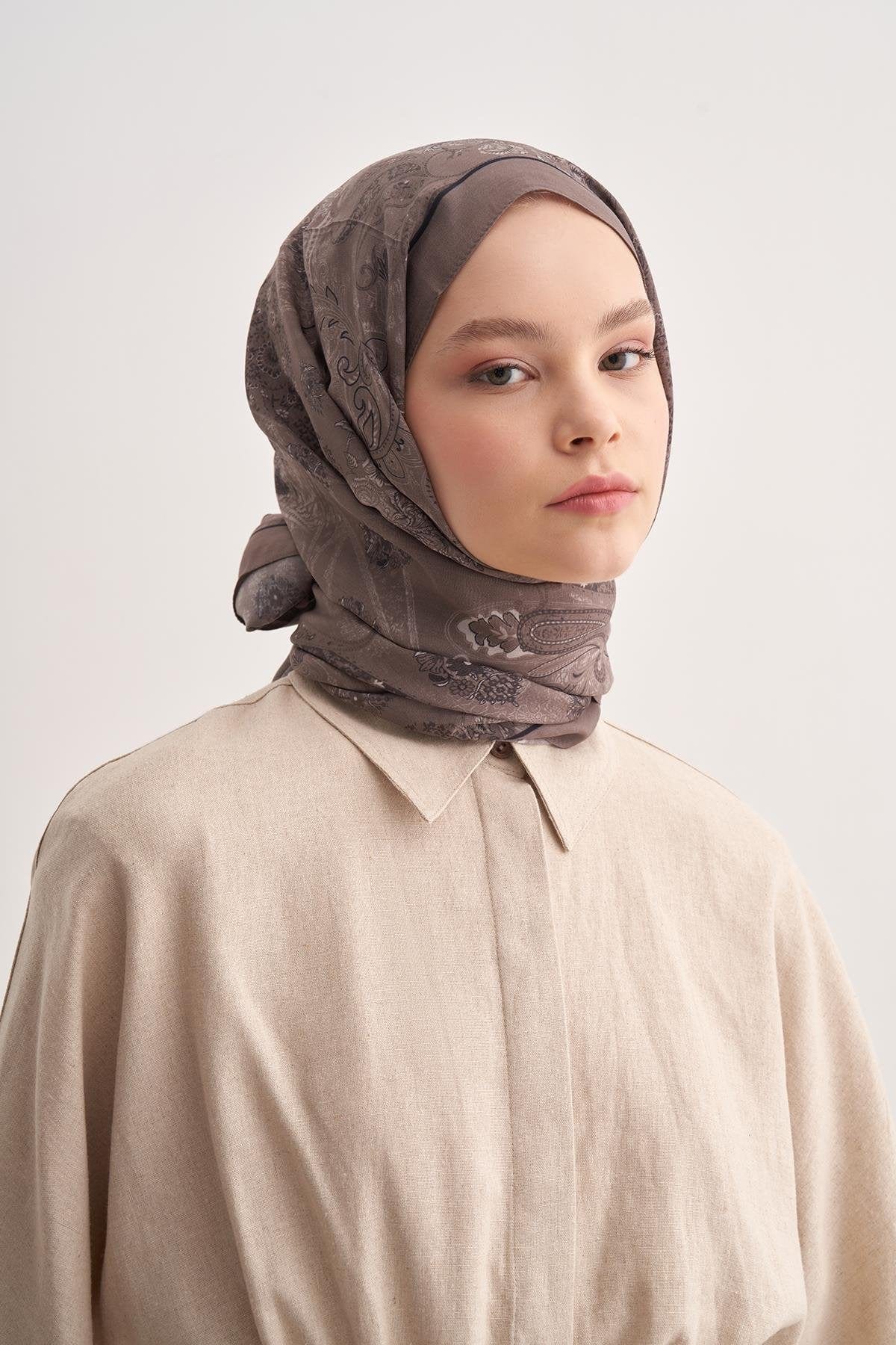 Floral Vela Viscose Scarf Mink