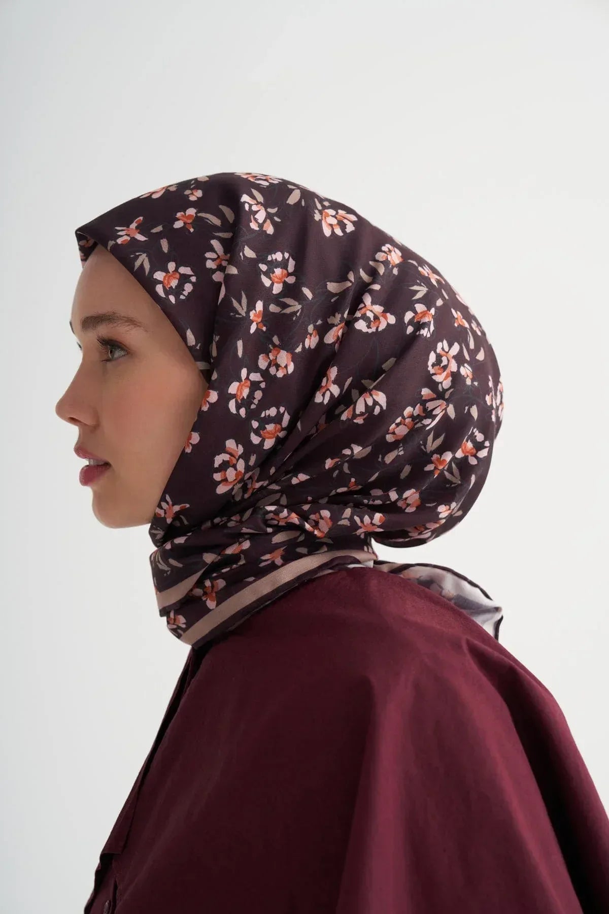 florina-soft-scarf-burgundy-4880 - Carell Hijab