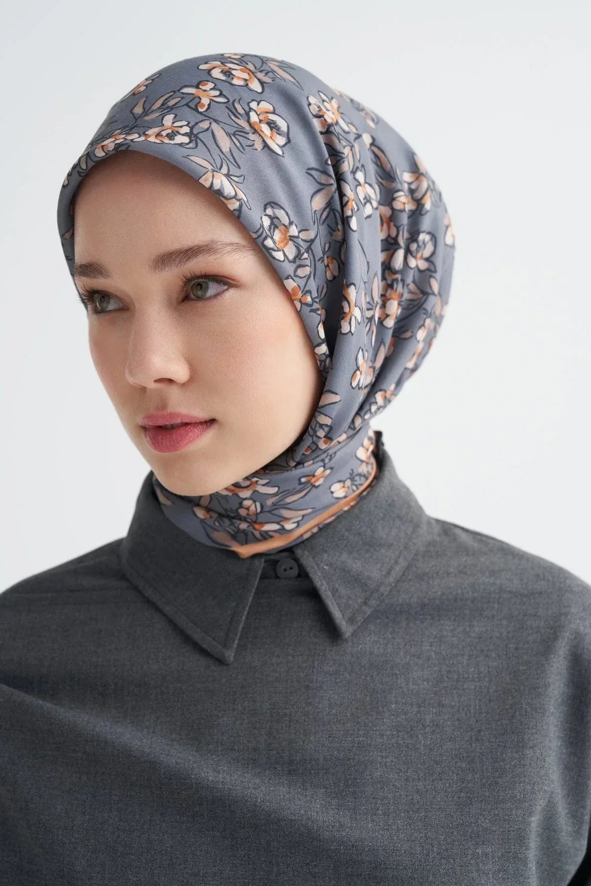 florina-soft-scarf-grey-5022 - Carell Hijab