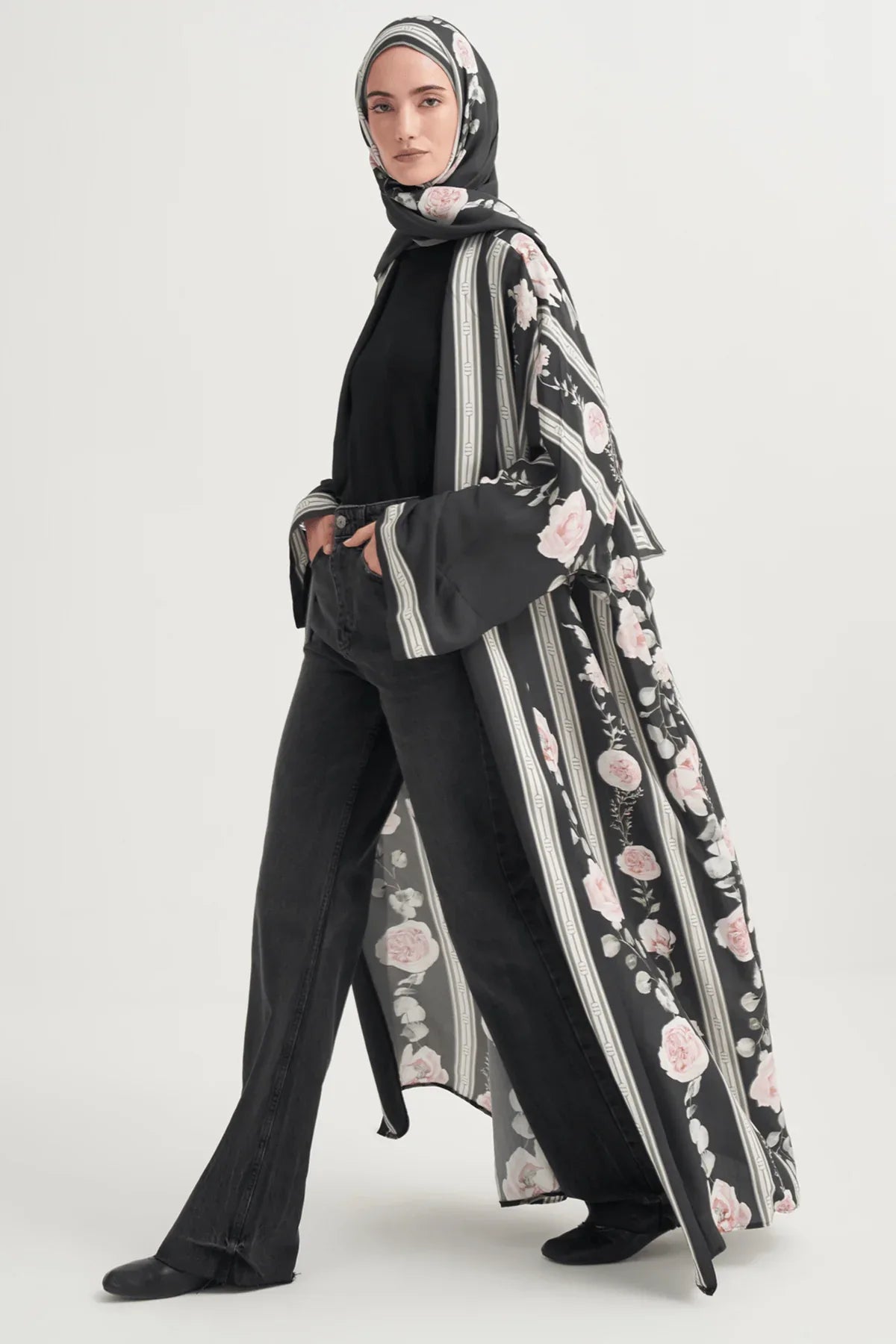 floris-premium-viscose-abaya-black-4463 - Carell Hijab