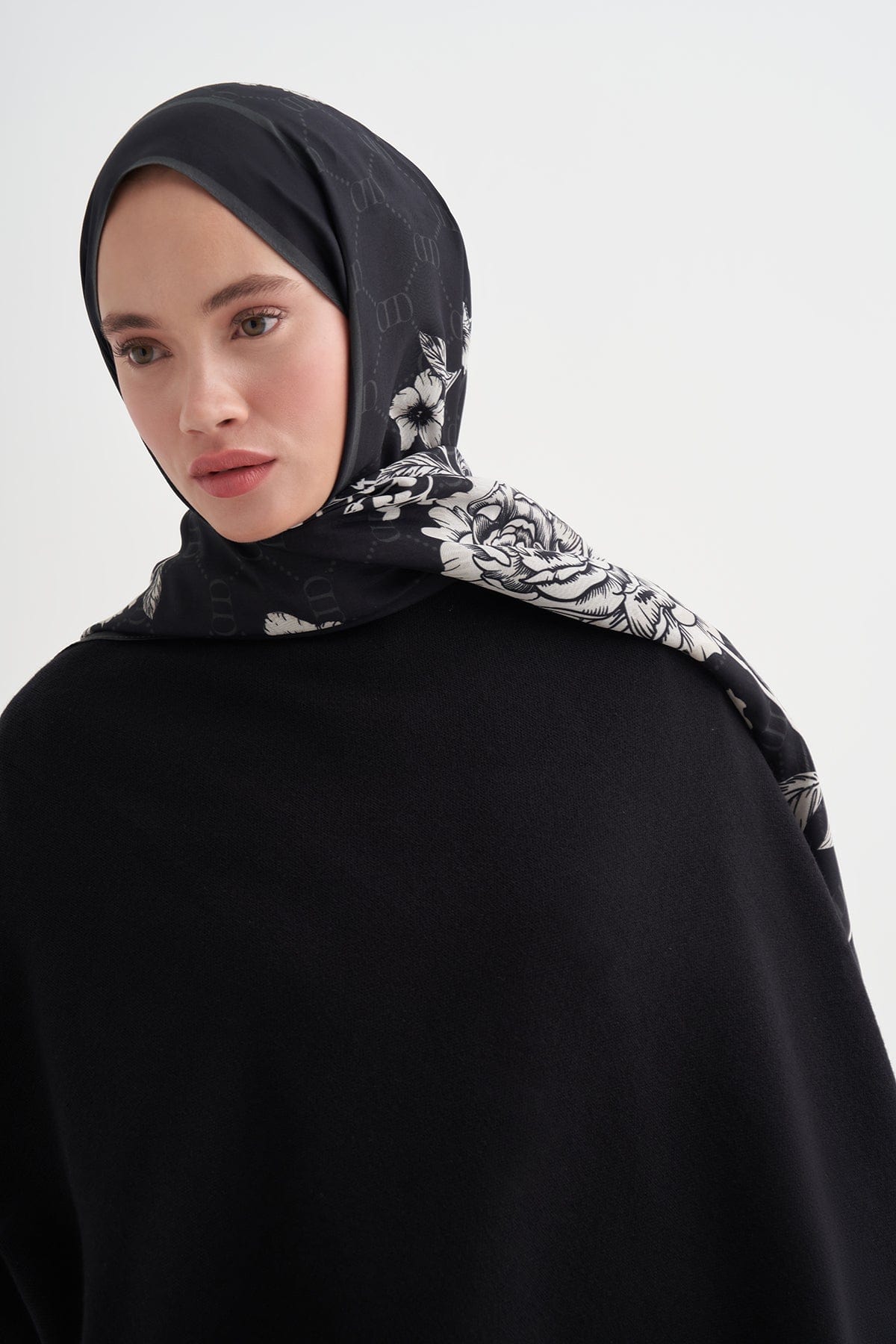 Floriva Monogram Viscose Scarf Black