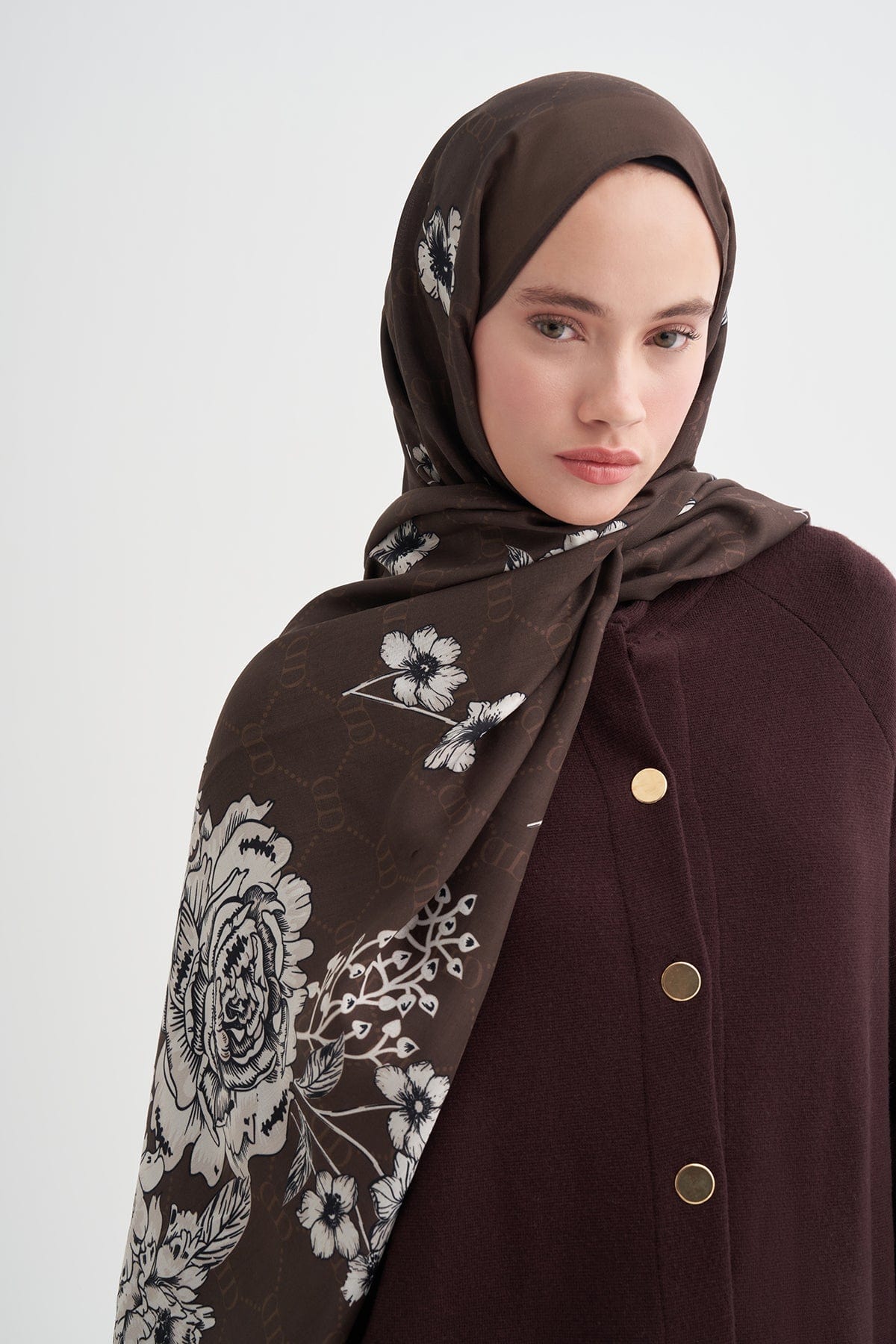 floriva-monogram-viscose-scarf-mocha-3996.jpg
