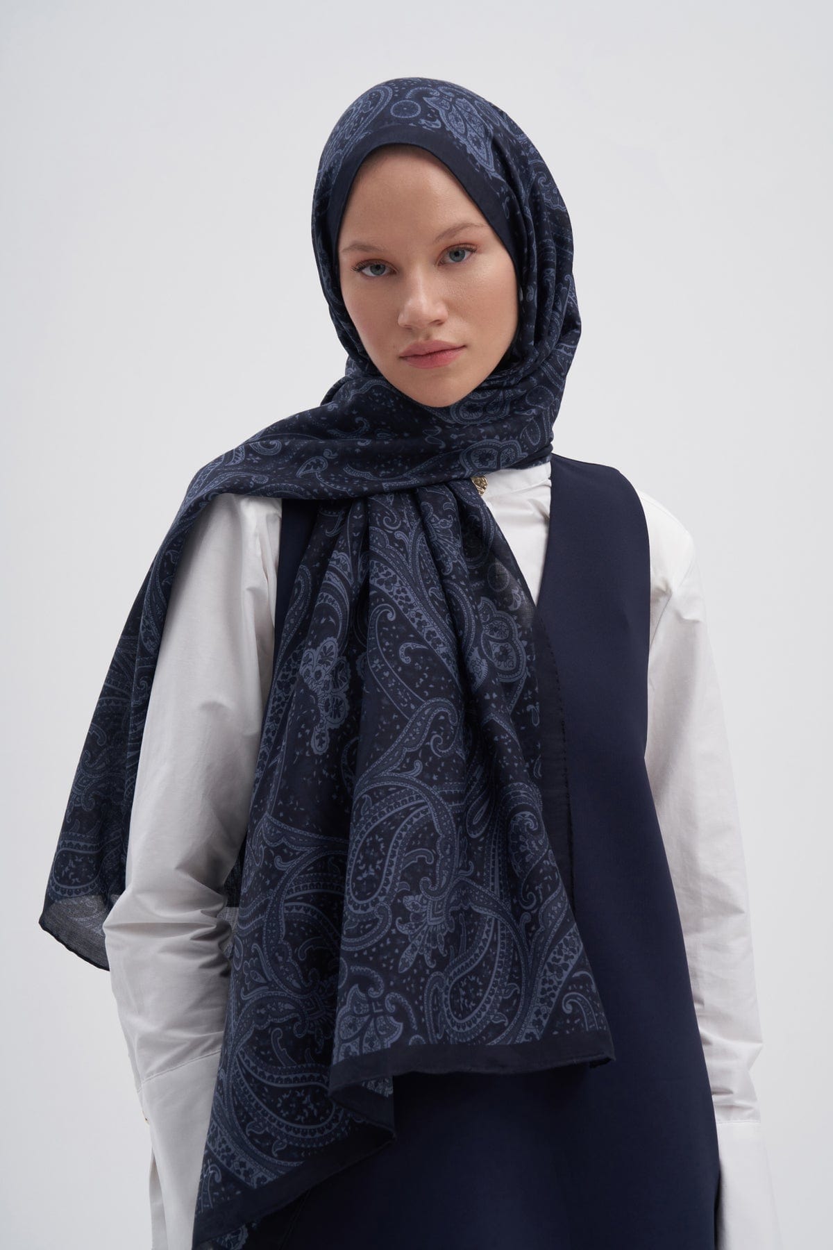 Flow Early Silk Scarf Indigo