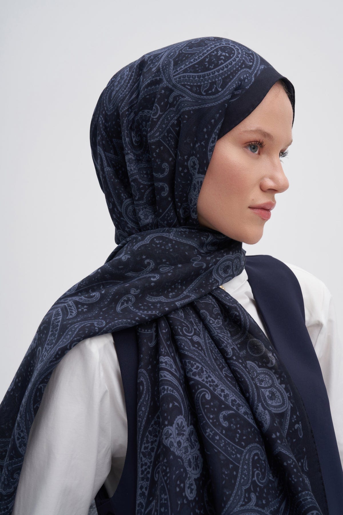 Flow Early Silk Scarf Indigo