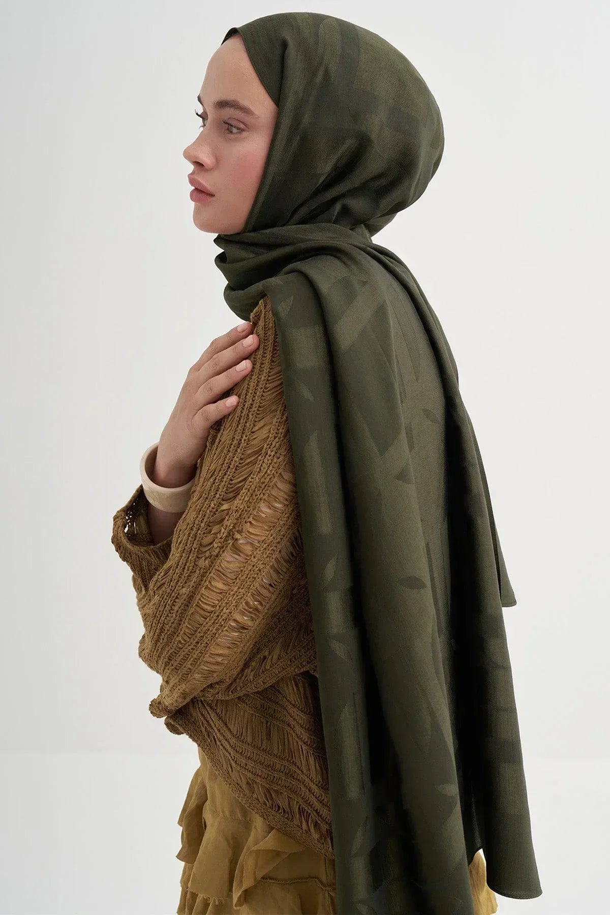 geometric-pattern-liora-cotton-scarf-forest-green-5452 - Carell Hijab