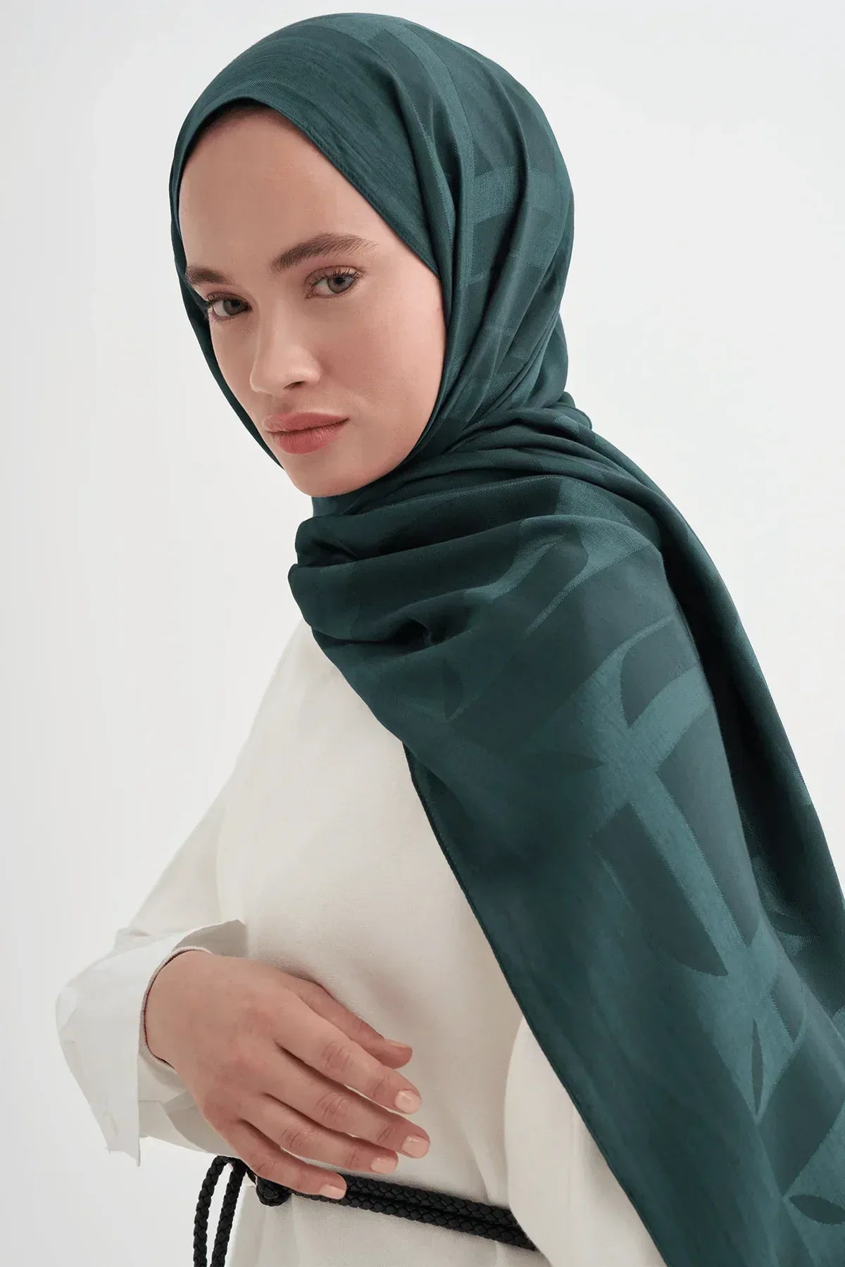 geometric-pattern-liora-cotton-scarf-petrol-5429 - Carell Hijab