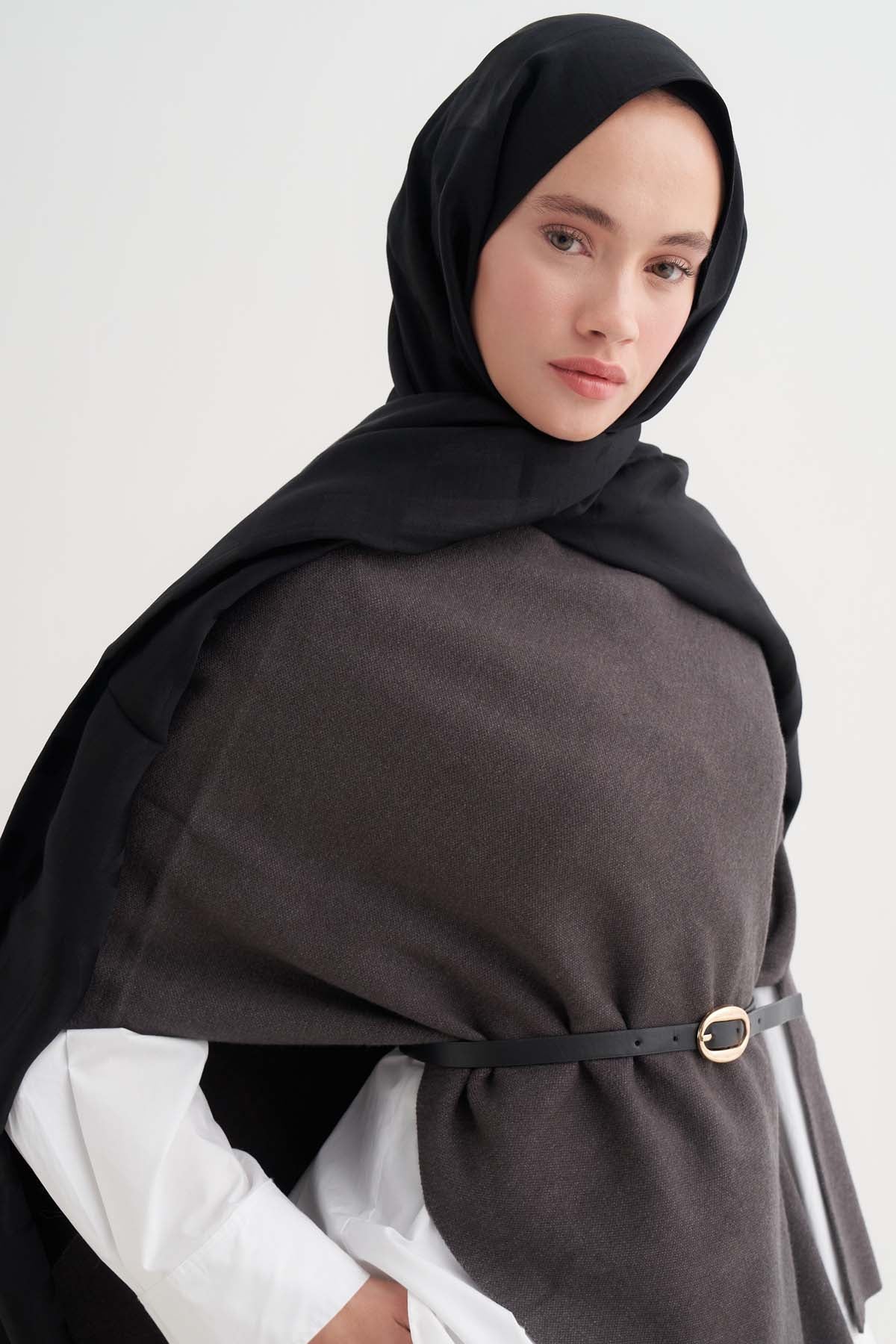 geometrik-pattern-liora-cottton-scarf-black-3735.jpg