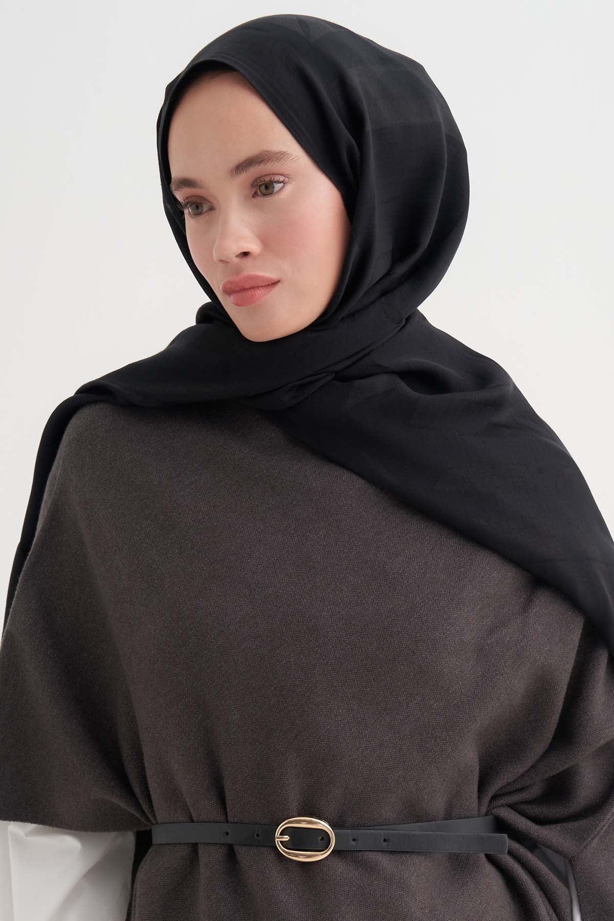 geometrik-pattern-liora-cottton-scarf-black-3736.jpg
