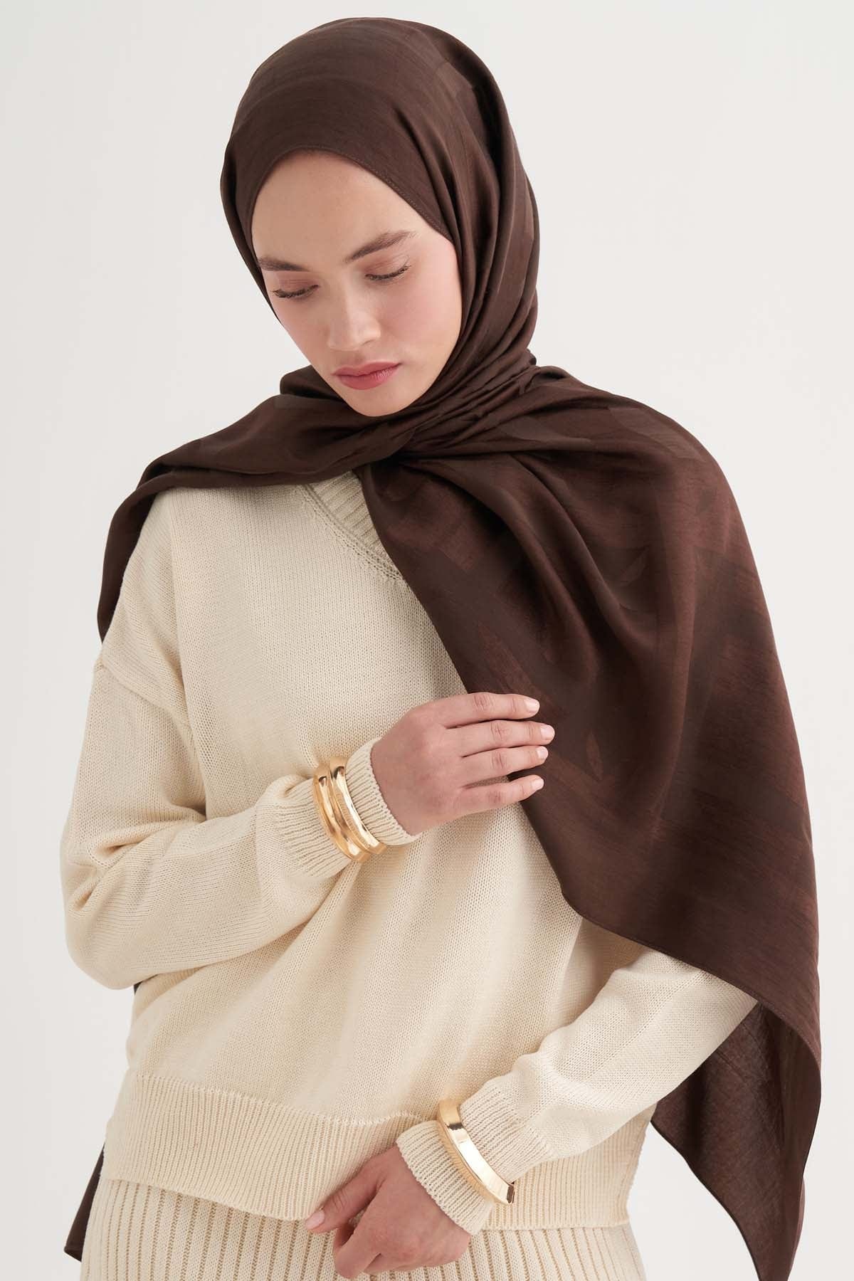 geometrik-pattern-liora-cottton-scarf-dark-brown-3699.jpg