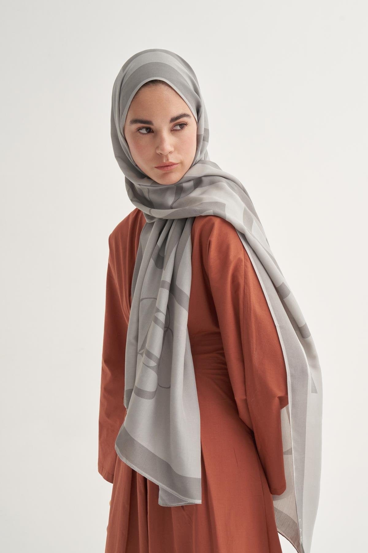 Glamour Monogram Viscose Scarf Gray