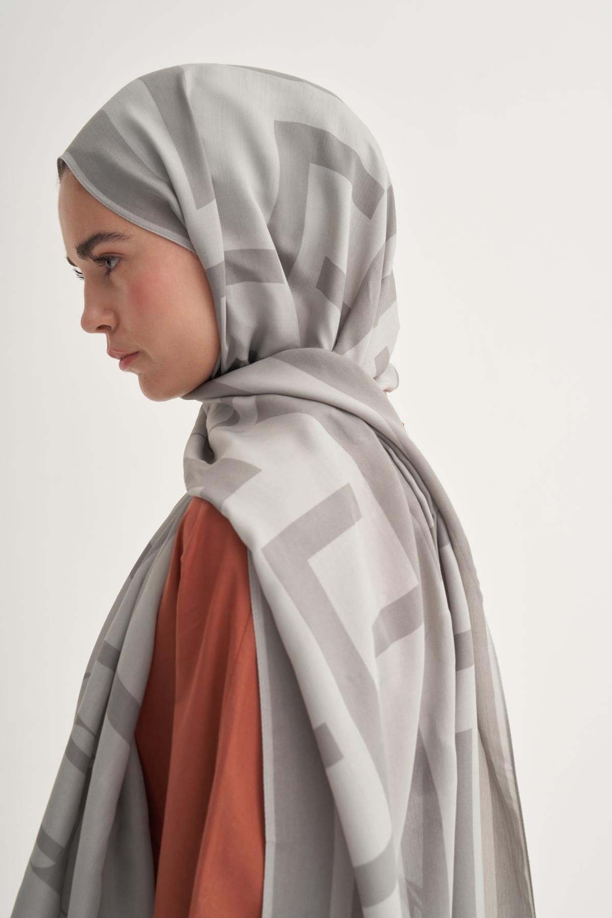 Glamour Monogram Viscose Scarf Gray