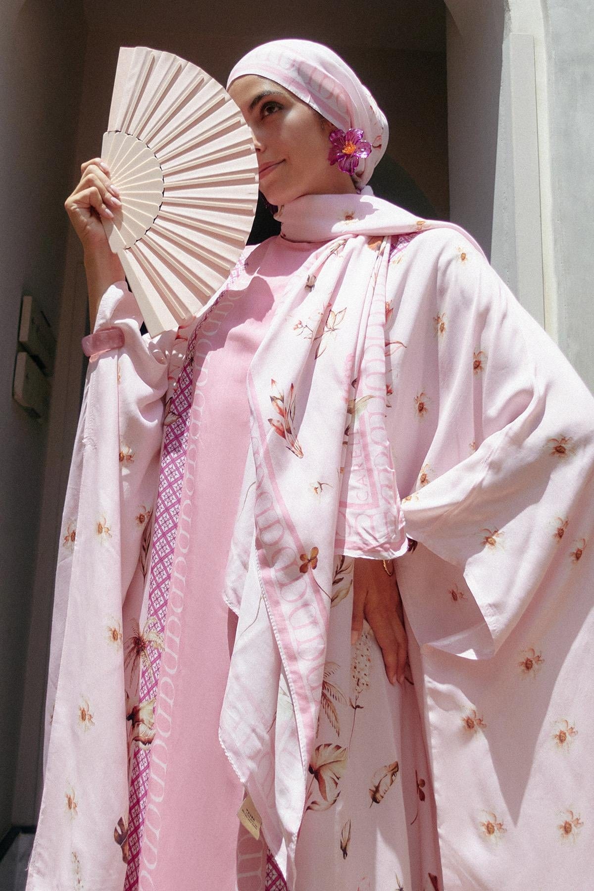 glow-monogram-viscose-scarf-candy-pink-1052.jpg