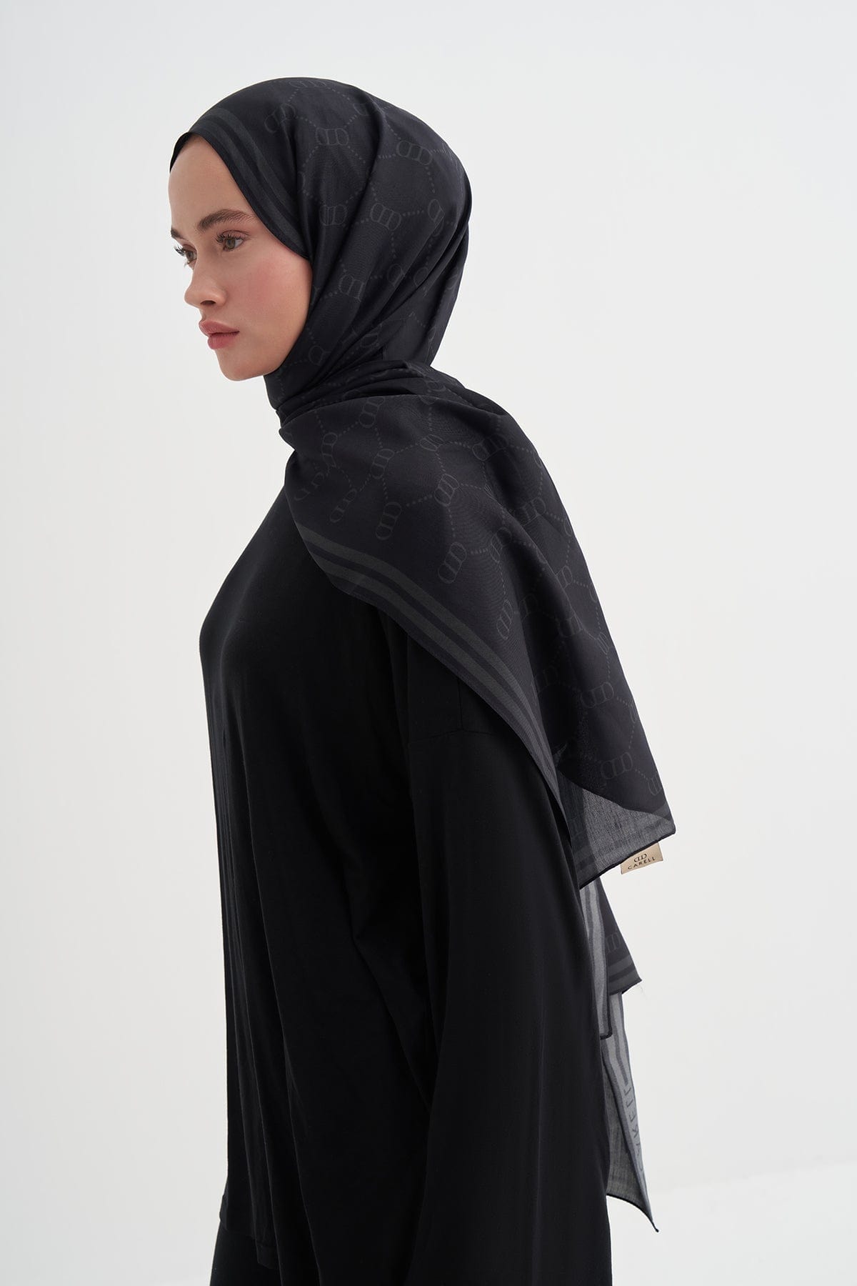 grace-monogram-viscose-scarf-anthracite-3961.jpg