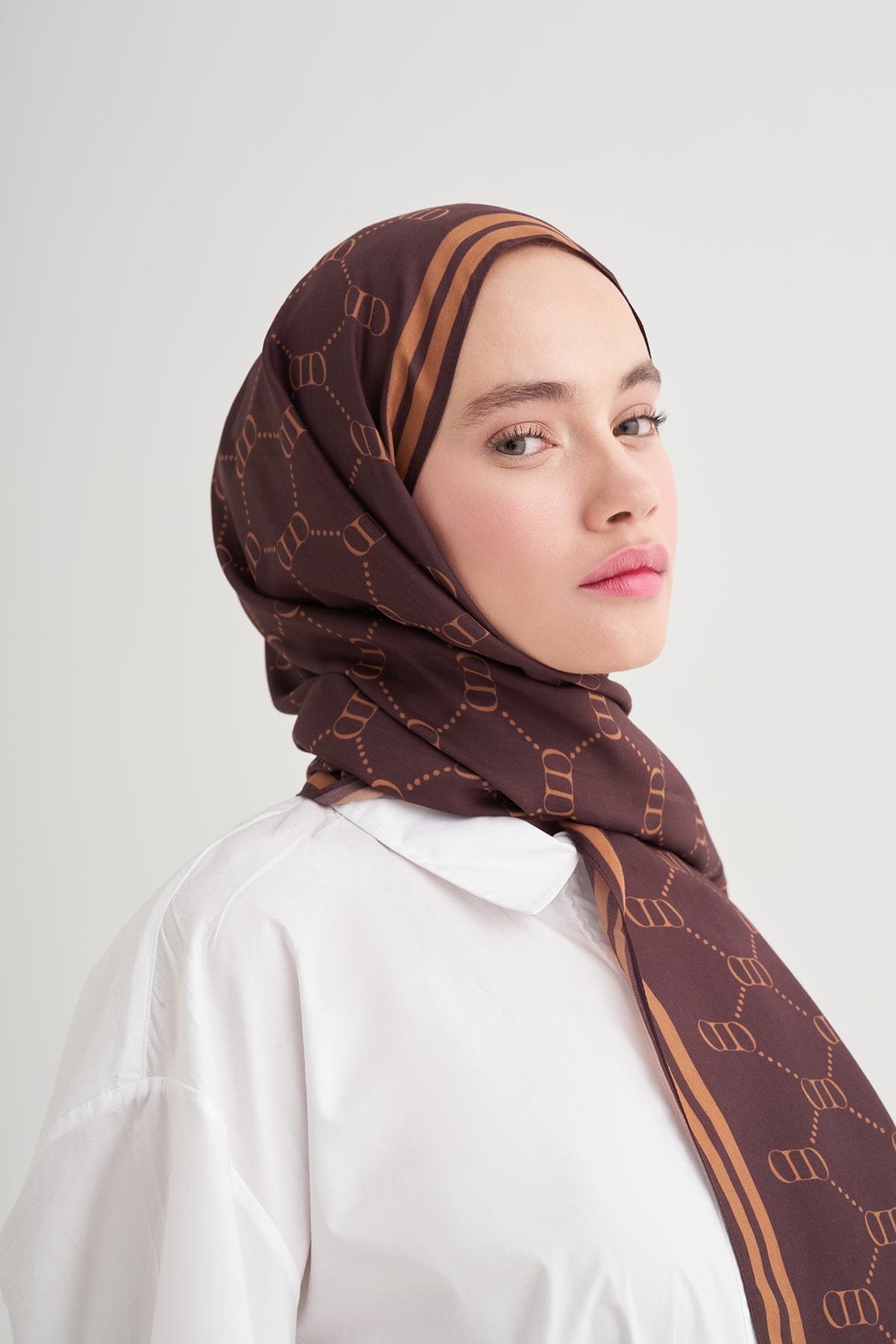 Grace Monogram Viscose Scarf Dark