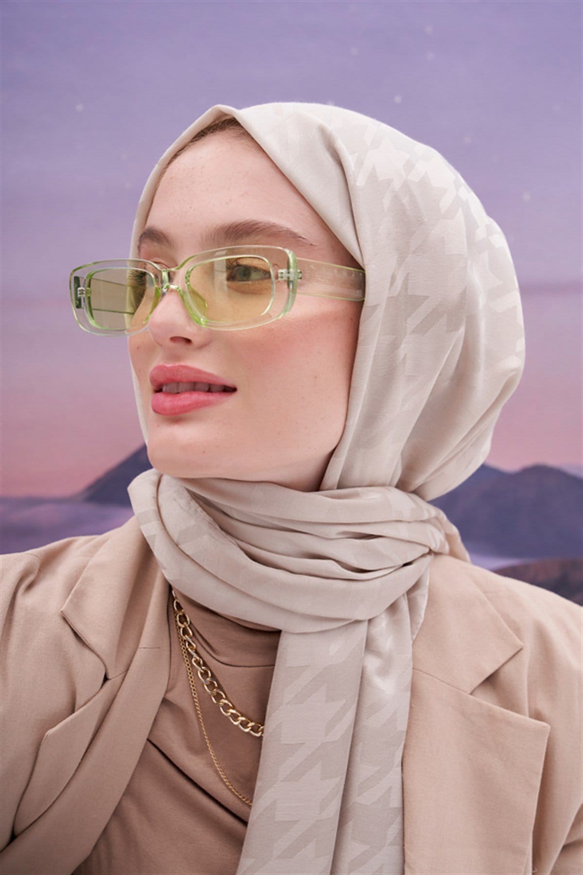 Houndstooth Jacquard Italian Silk Scarf Camel