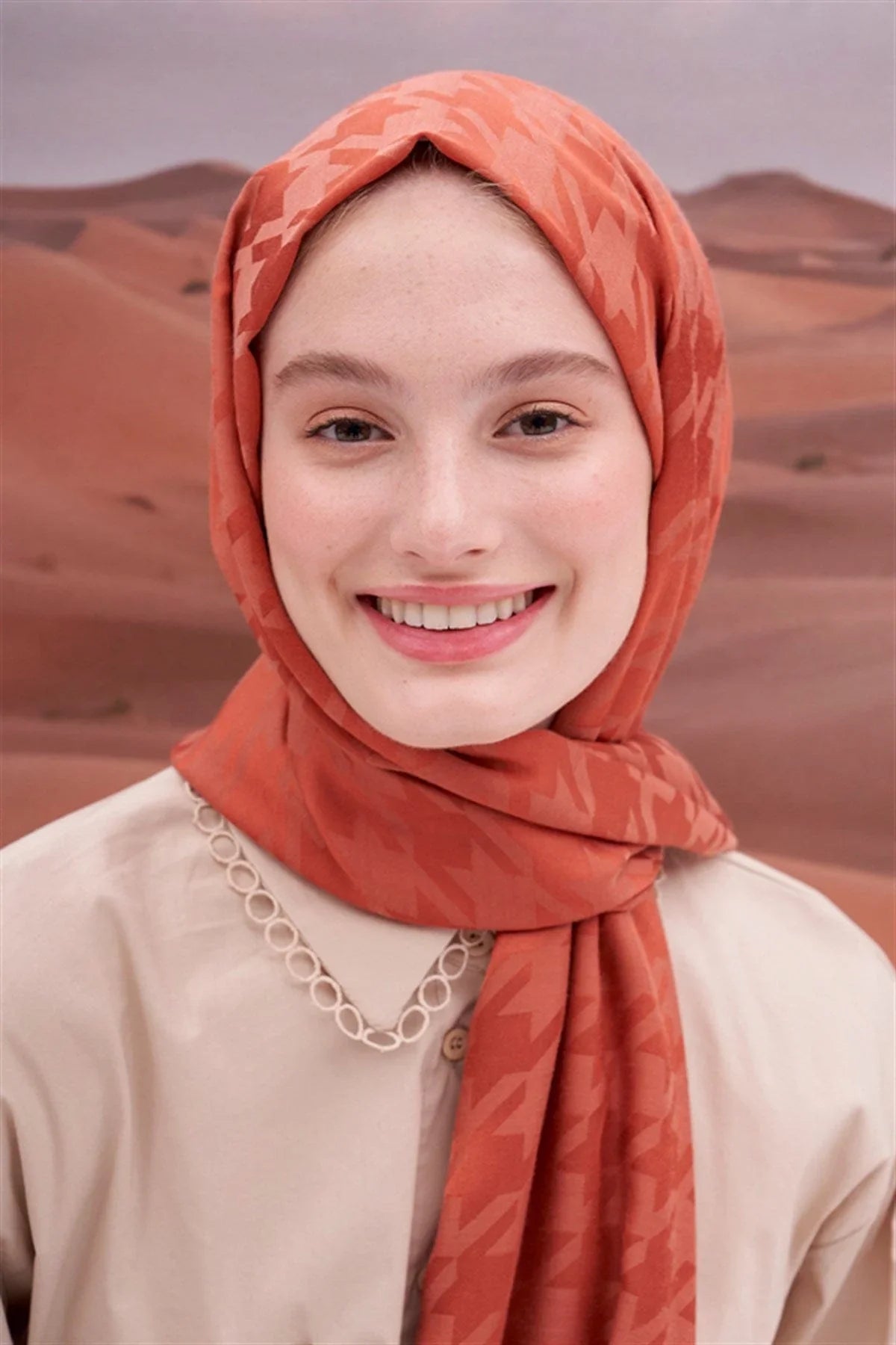 Houndstooth Jacquard Italian Silk Scarf Coral