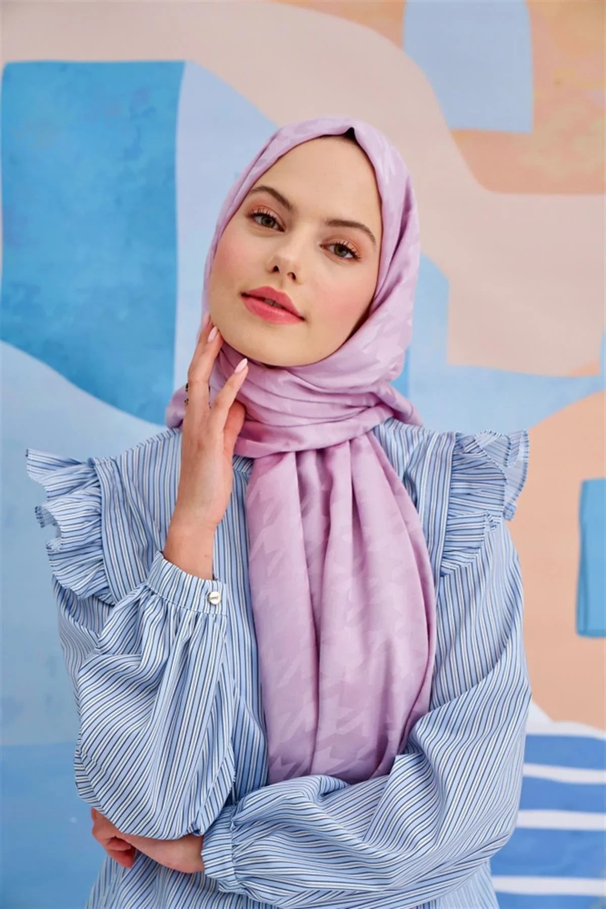 Houndstooth Jacquard Italian Silk Scarf Lilac