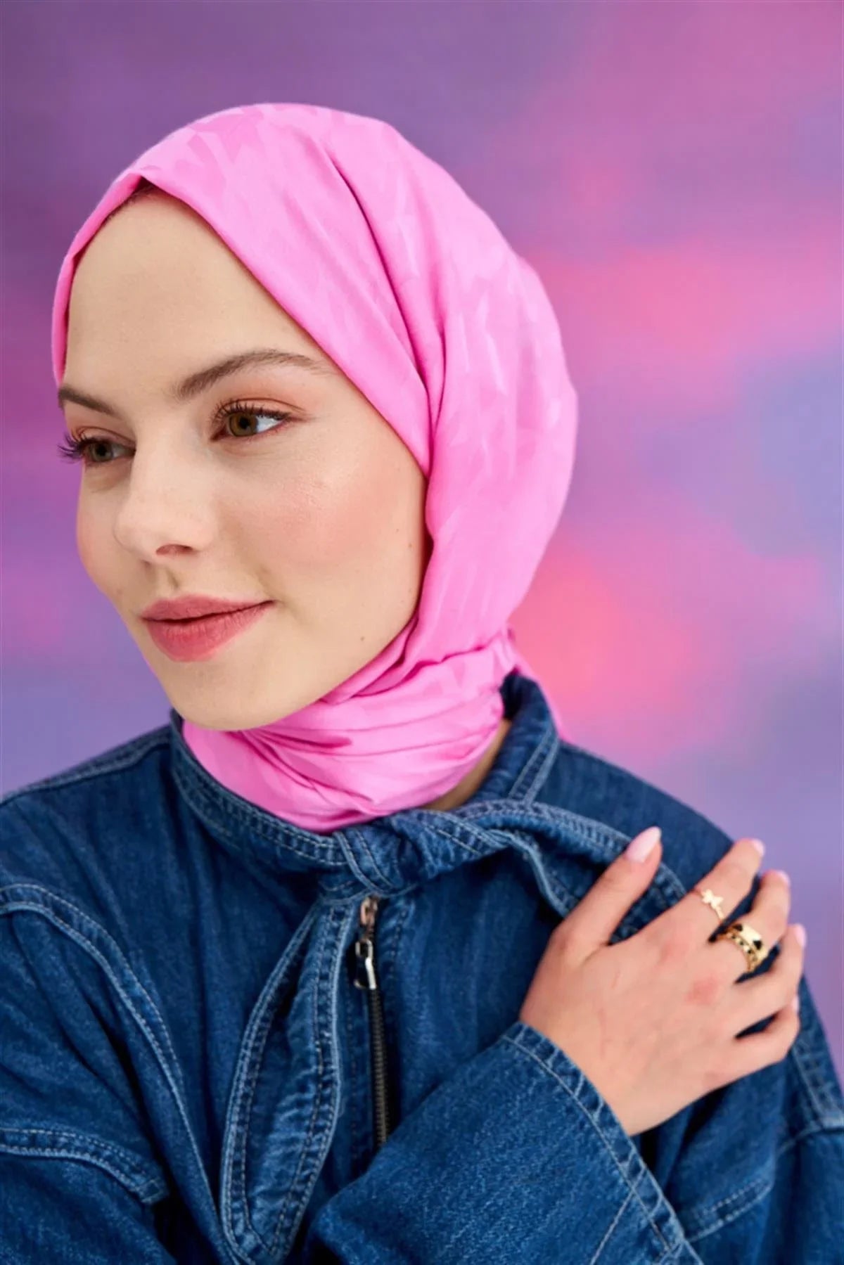 Houndstooth Jacquard Italian Silk Scarf Pink