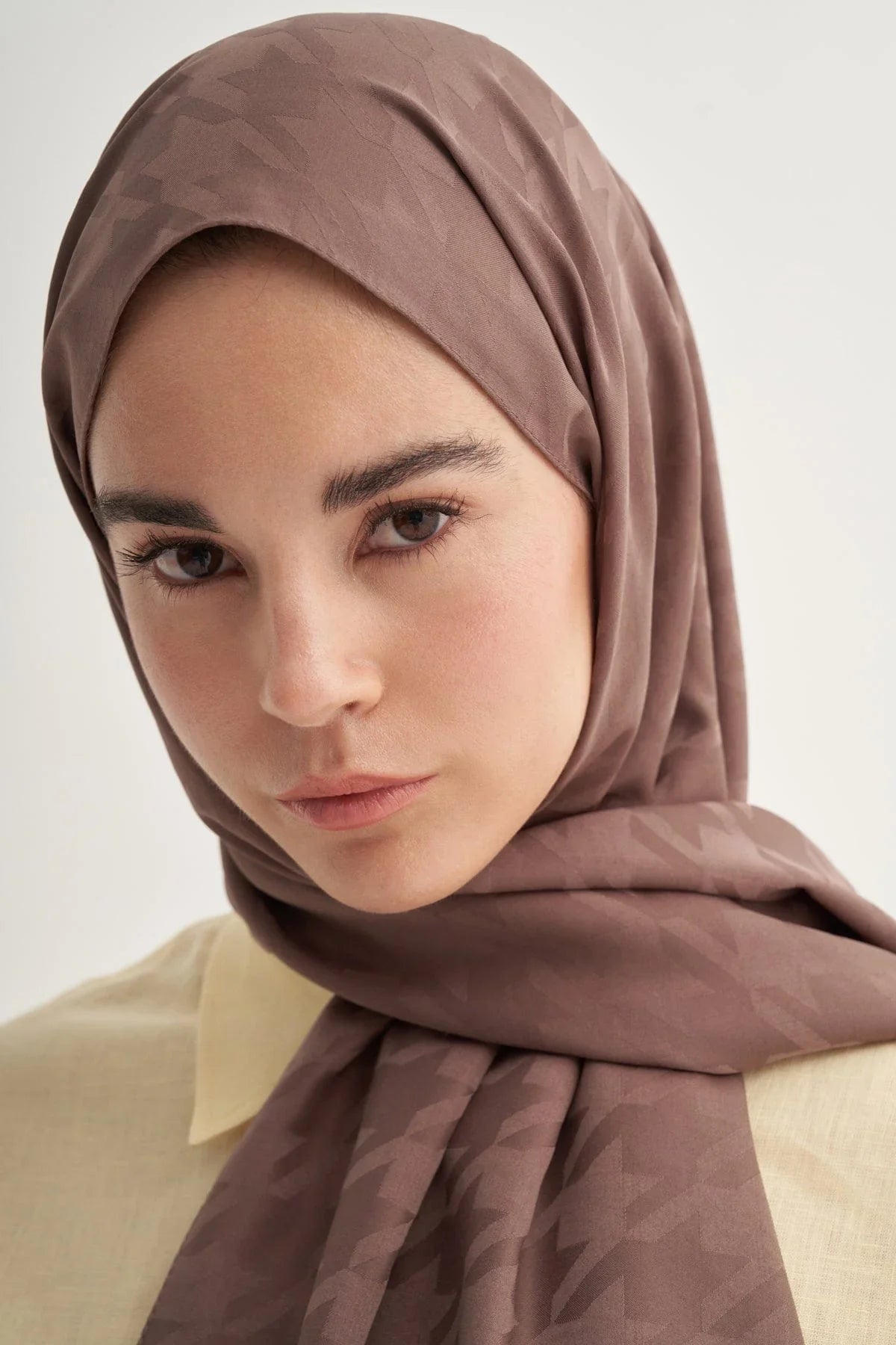 Houndstooth Jacquard Italian Silk Scarf Soft Brown