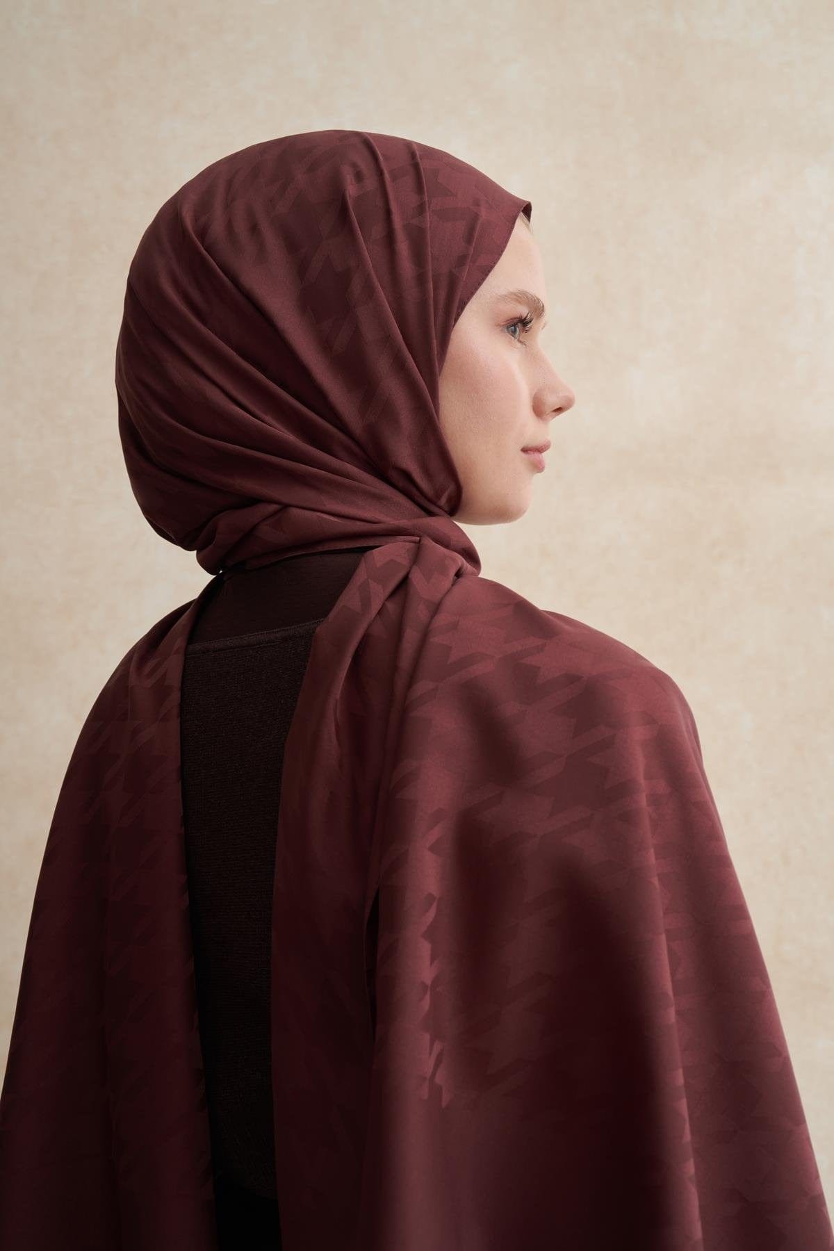 Houndstooth Pattern Cotton Silk Scarf Auburn