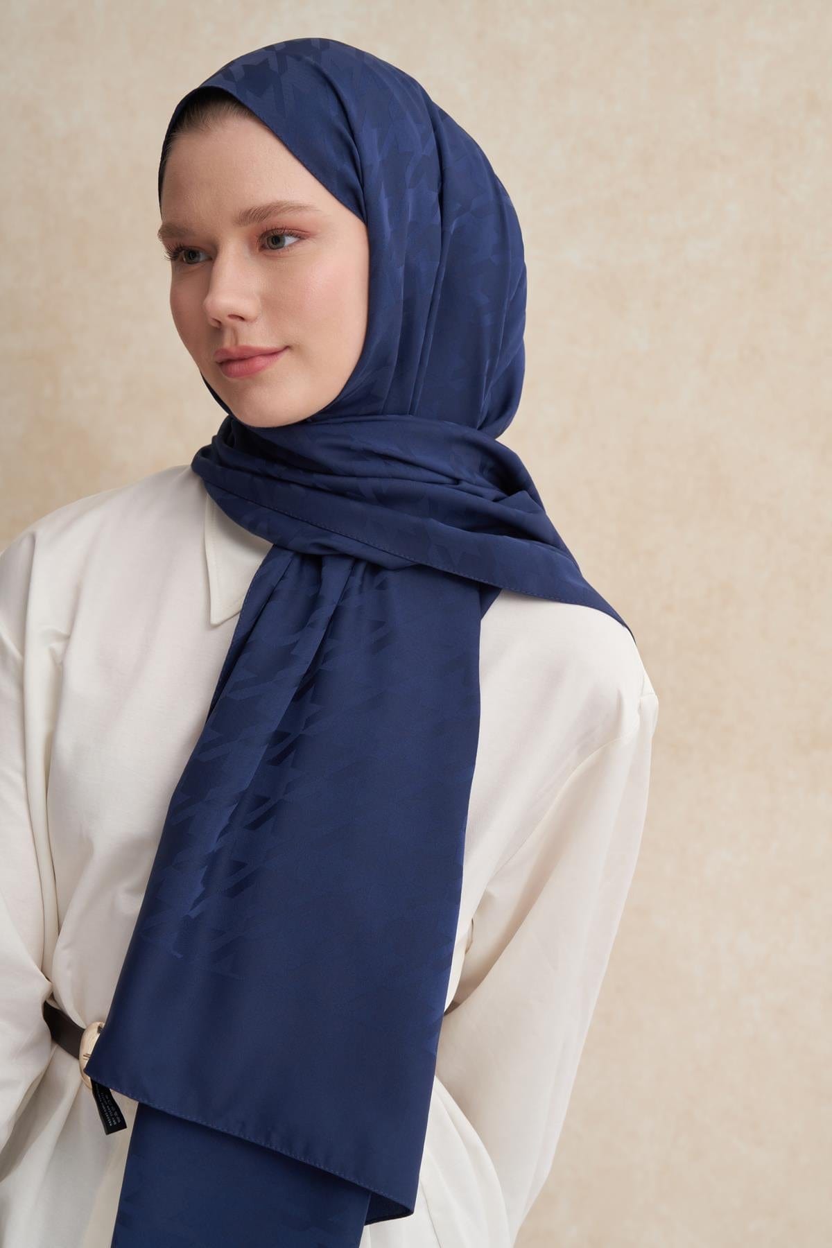 Houndstooth Pattern Cotton Silk Scarf Dark Navy