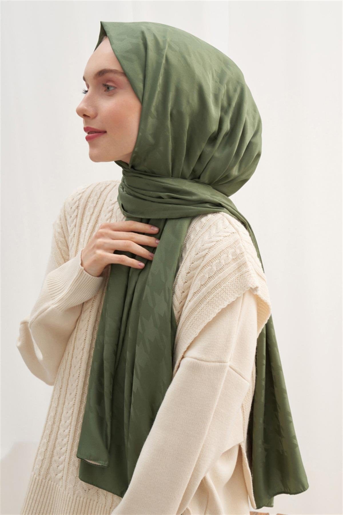 Houndstooth Pattern Cotton Silk Scarf Evergreen