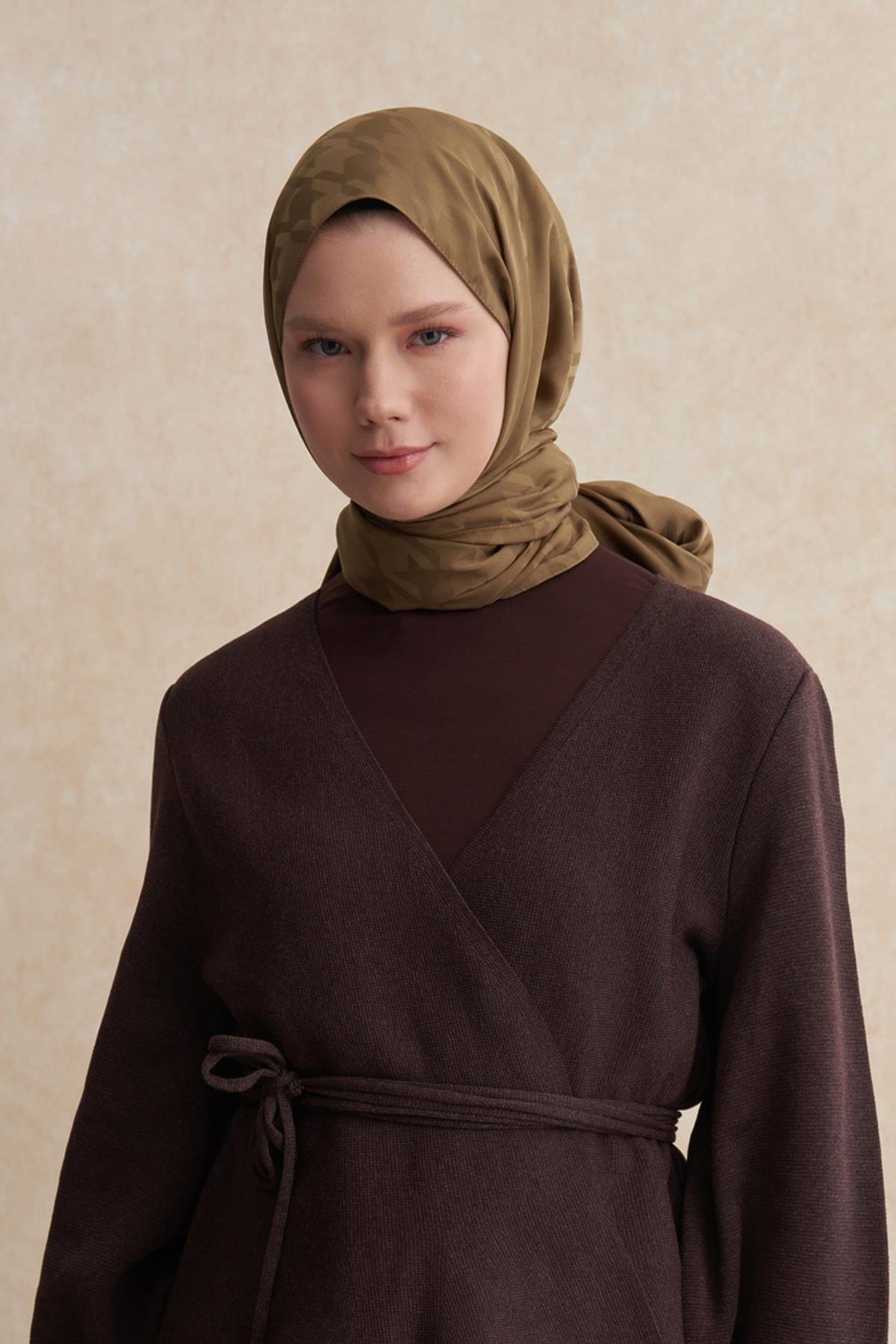 Houndstooth Pattern Cotton Silk Scarf Hazel