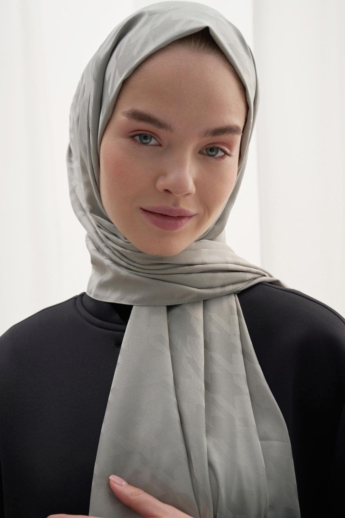 Houndstooth Pattern Cotton Silk Scarf Light Gray